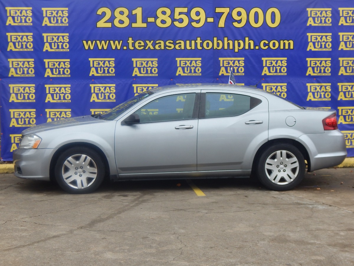 photo of 2013 Dodge Avenger Base