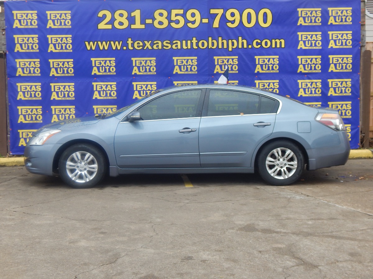 photo of 2012 Nissan Altima 2.5 S