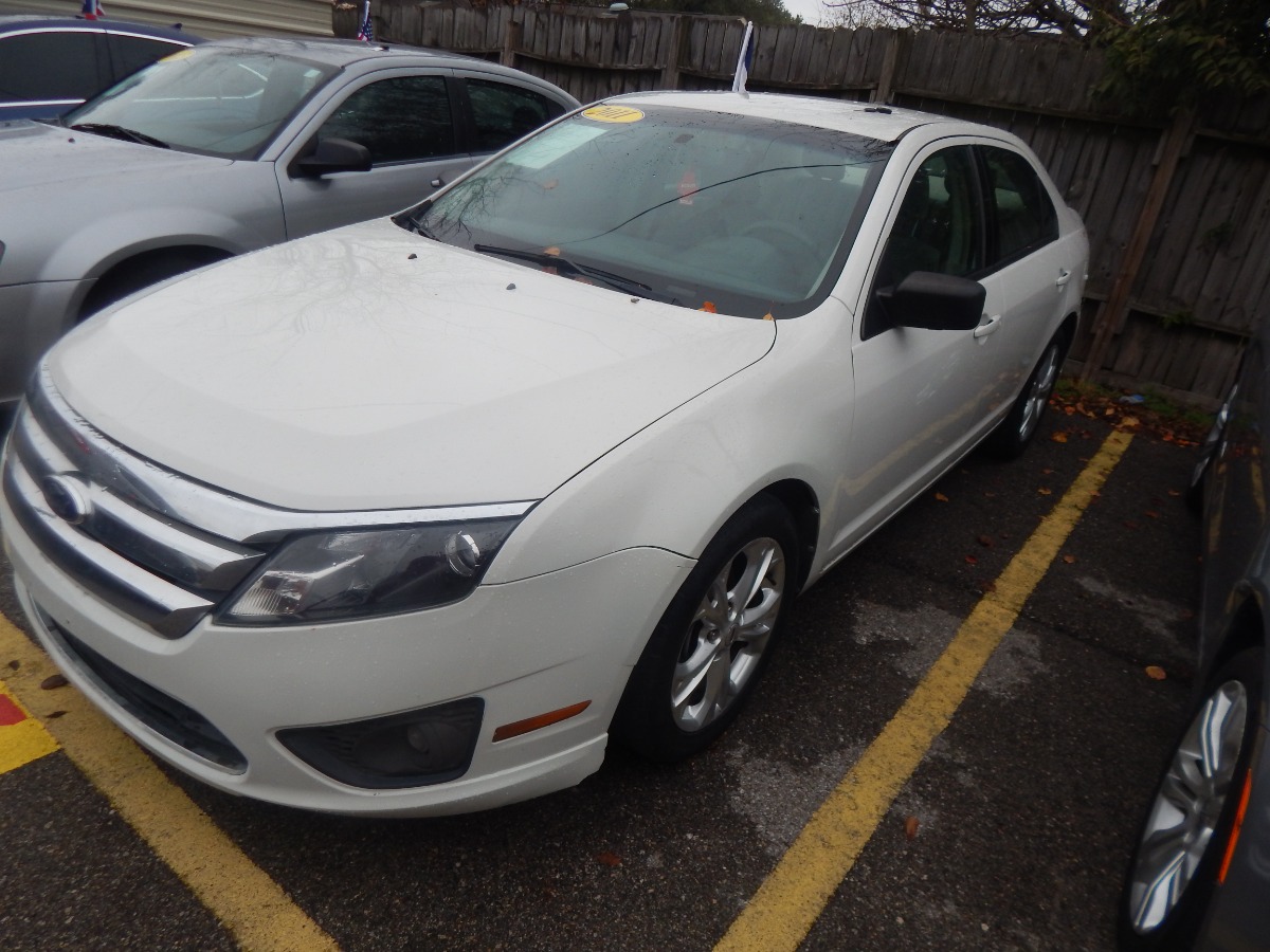 photo of 2011 Ford Fusion I4 S