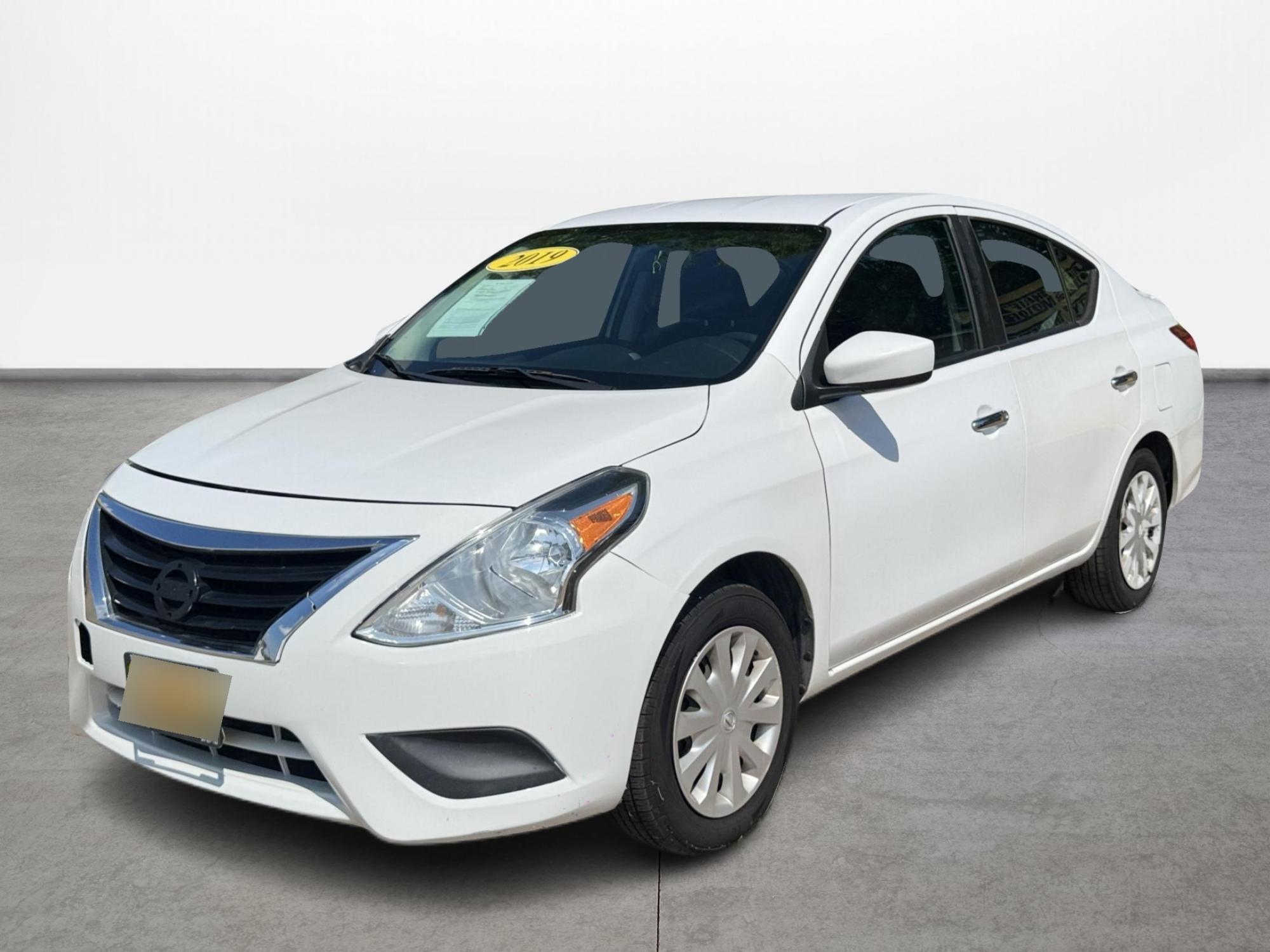 photo of 2019 Nissan Versa 1.6 SV Sedan