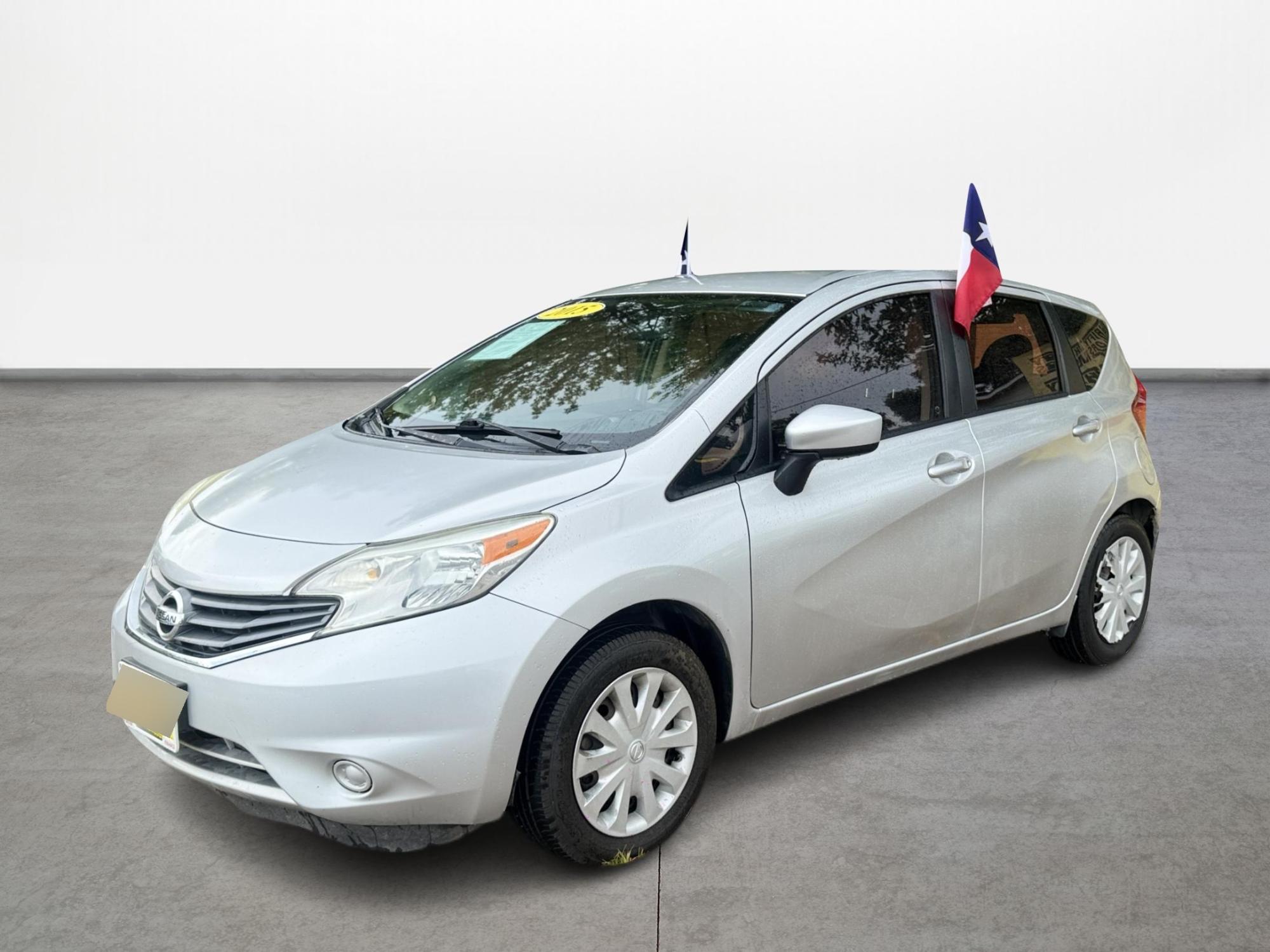 photo of 2015 Nissan Versa Note S 5MT