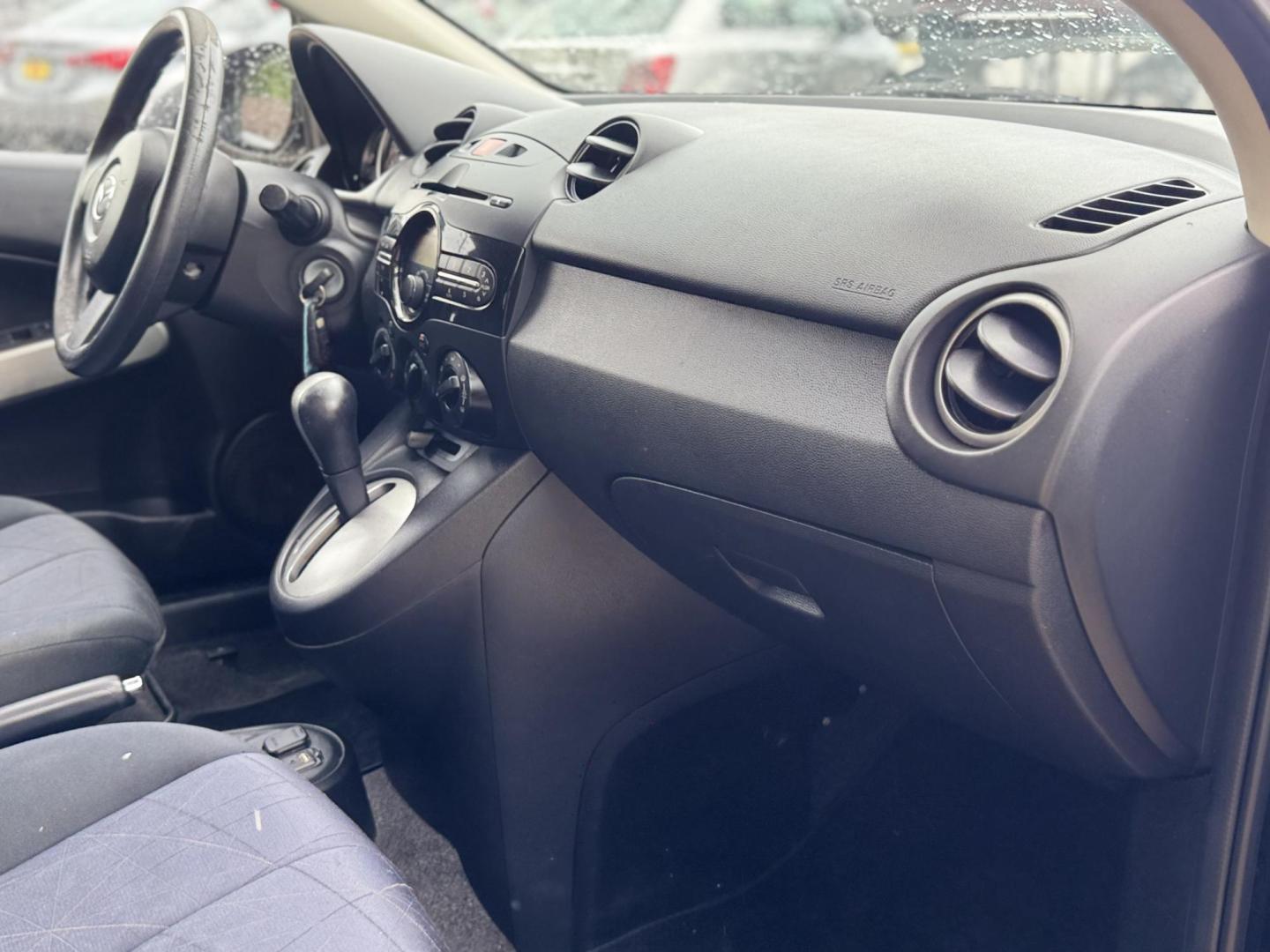 2013 Mazda MAZDA2 Sport (JM1DE1KYXD0) with an 1.5L L4 DOHC 16V engine, located at 16710 Clay Rd., Houston, TX, 77084, (281) 859-7900, 0.000000, 0.000000 - Photo#14