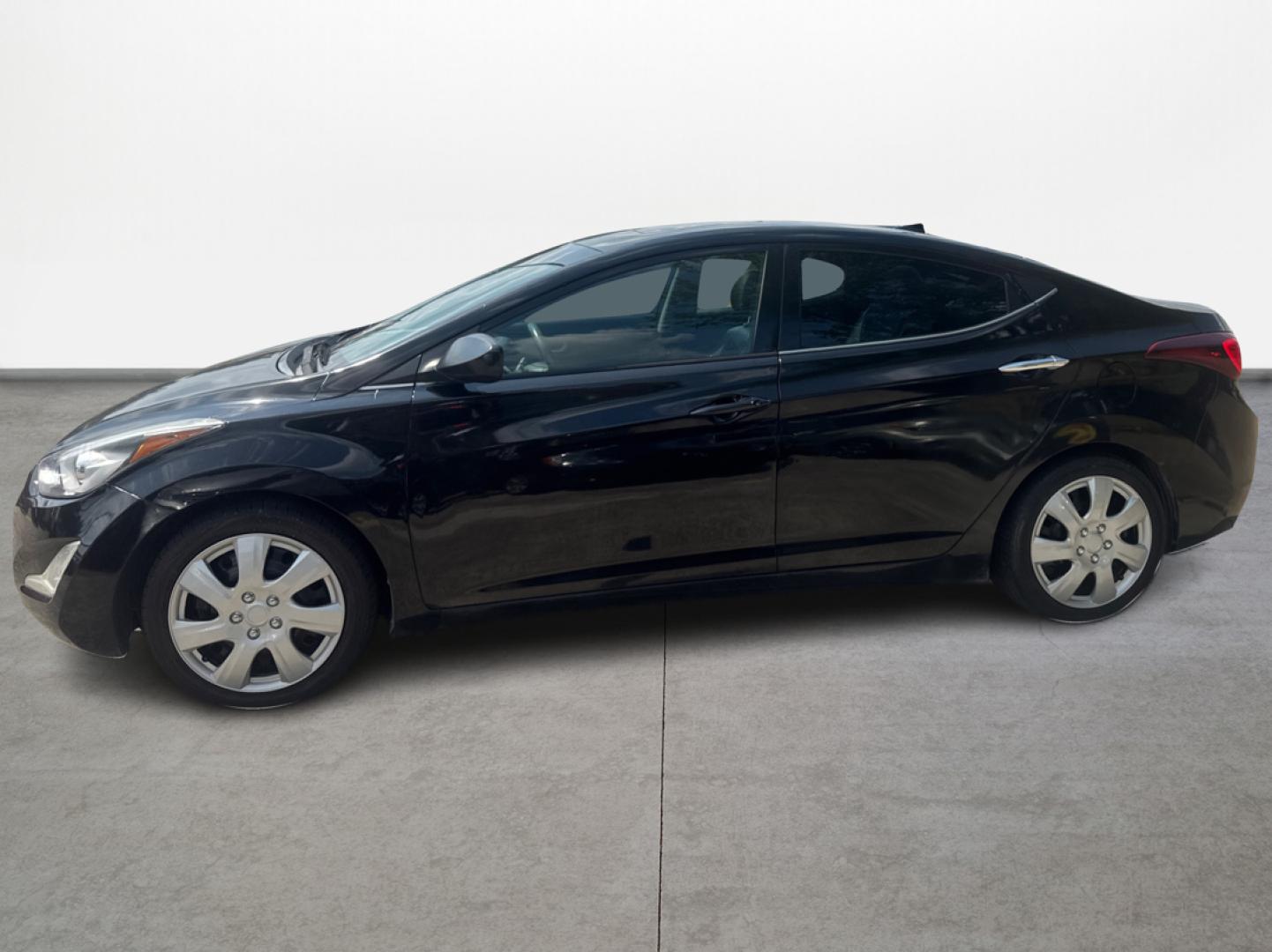 2015 Hyundai Elantra Limited (5NPDH4AE3FH) with an 1.8L L4 DOHC 16V engine, 6-Speed Automatic transmission, located at 16710 Clay Rd., Houston, TX, 77084, (281) 859-7900, 0.000000, 0.000000 - Photo#7