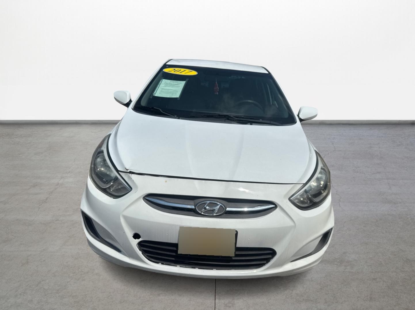 2017 Hyundai Accent SE 4-Door 6M (KMHCT4AE5HU) with an 1.6L L4 DOHC 16V engine, 6M transmission, located at 16710 Clay Rd., Houston, TX, 77084, (281) 859-7900, 0.000000, 0.000000 - Photo#1
