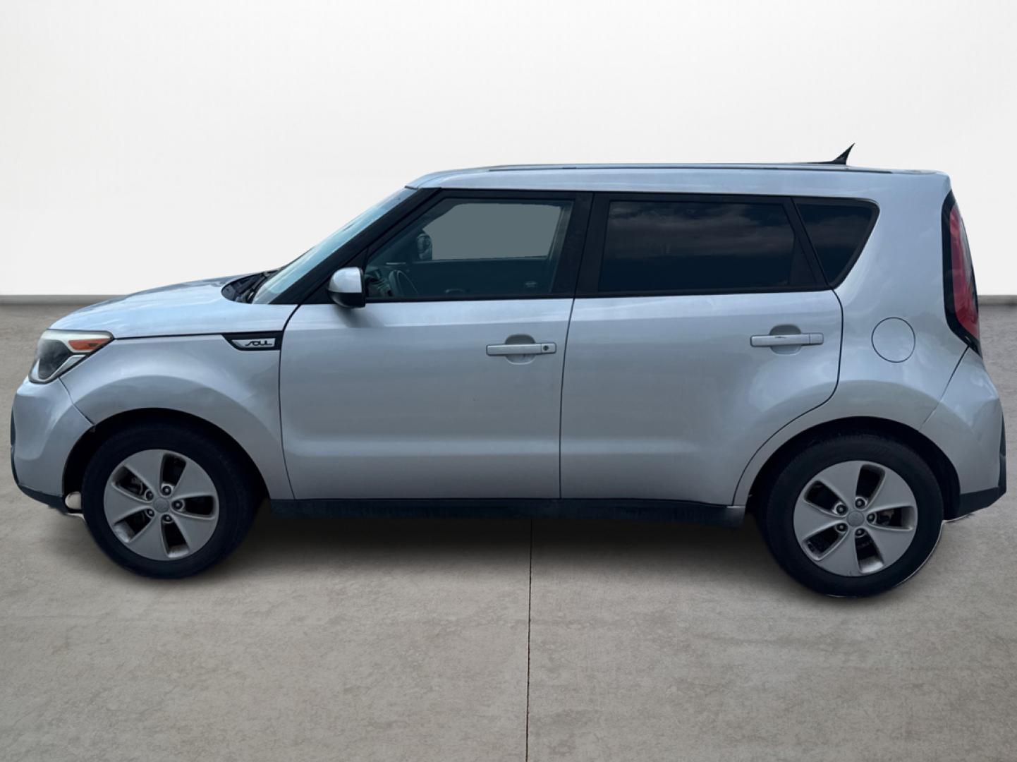 2016 Kia Soul Base 6A (KNDJN2A26G7) with an 1.6L L4 DOHC 16V engine, 6A transmission, located at 16710 Clay Rd., Houston, TX, 77084, (281) 859-7900, 0.000000, 0.000000 - Photo#7