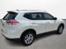 2016 Nissan Rogue S 2WD (JN8AT2MT0GW) with an 2.5L L4 DOHC 16V engine, CVT transmission, located at 16710 Clay Rd., Houston, TX, 77084, (281) 859-7900, 0.000000, 0.000000 - Photo#4