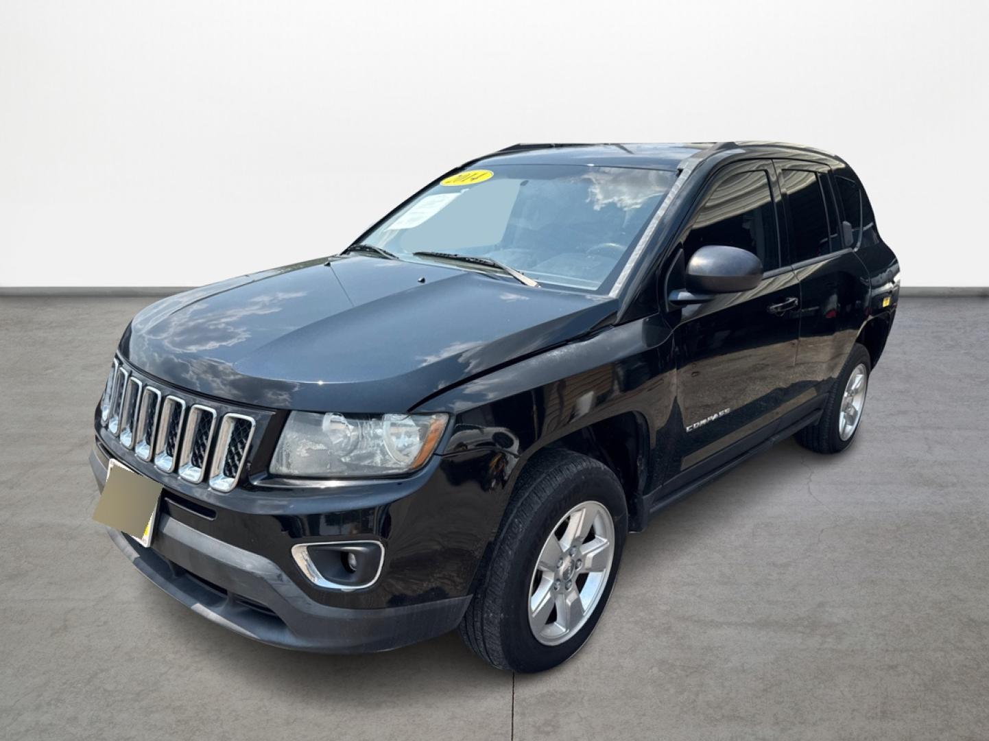 2014 Jeep Compass Sport FWD (1C4NJCBA6ED) with an 2.0L L4 DOHC 16V engine, located at 16710 Clay Rd., Houston, TX, 77084, (281) 859-7900, 0.000000, 0.000000 - Photo#0