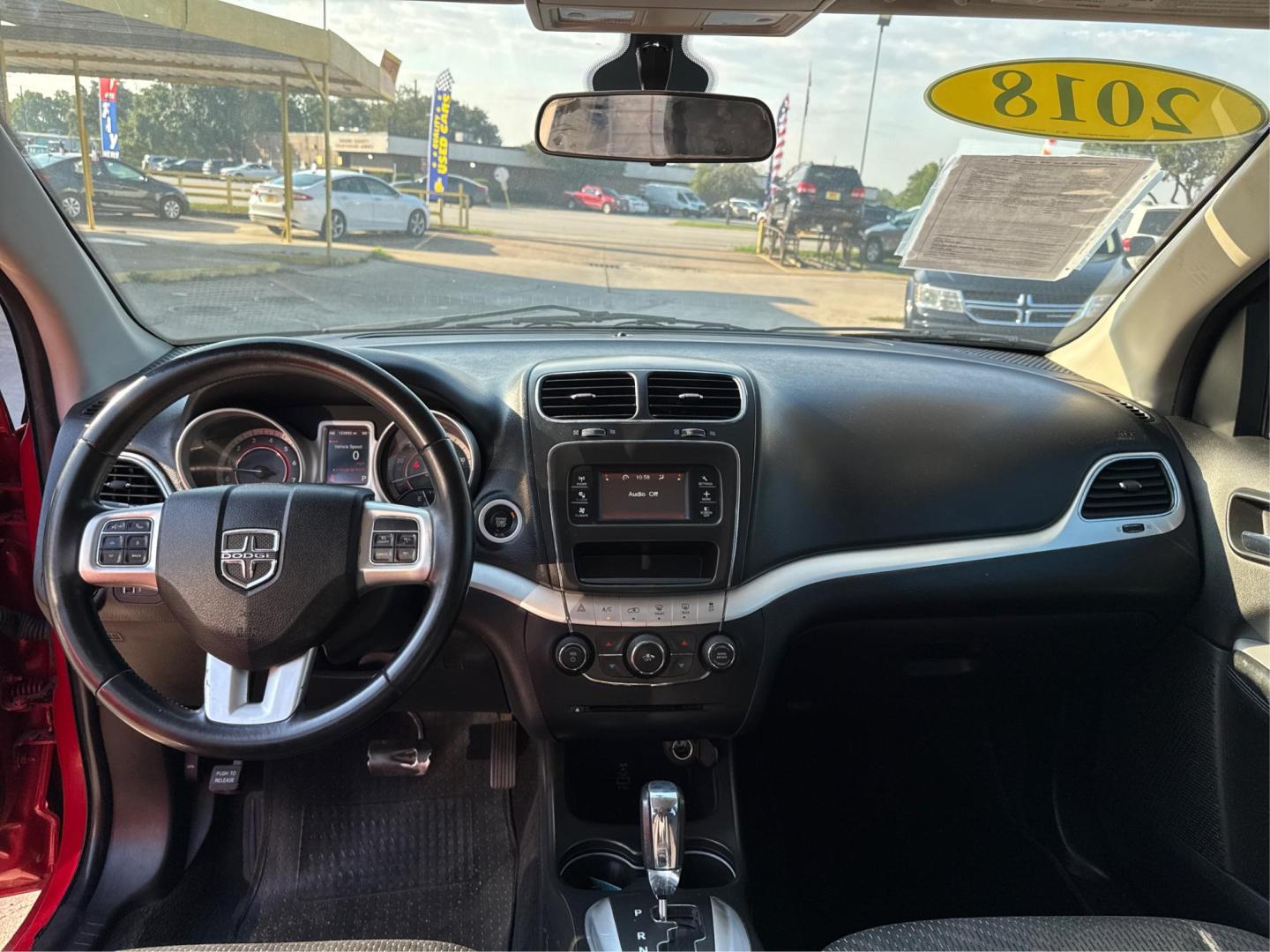 2018 Dodge Journey SE (3C4PDCAB5JT) with an 2.4L L4 DOHC 16V engine, 4A transmission, located at 16710 Clay Rd., Houston, TX, 77084, (281) 859-7900, 0.000000, 0.000000 - Photo#10