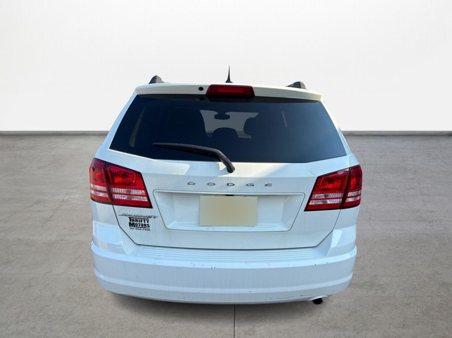 2018 Dodge Journey SE (3C4PDCAB6JT) with an 2.4L L4 DOHC 16V engine, 4A transmission, located at 16710 Clay Rd., Houston, TX, 77084, (281) 859-7900, 0.000000, 0.000000 - Photo#5