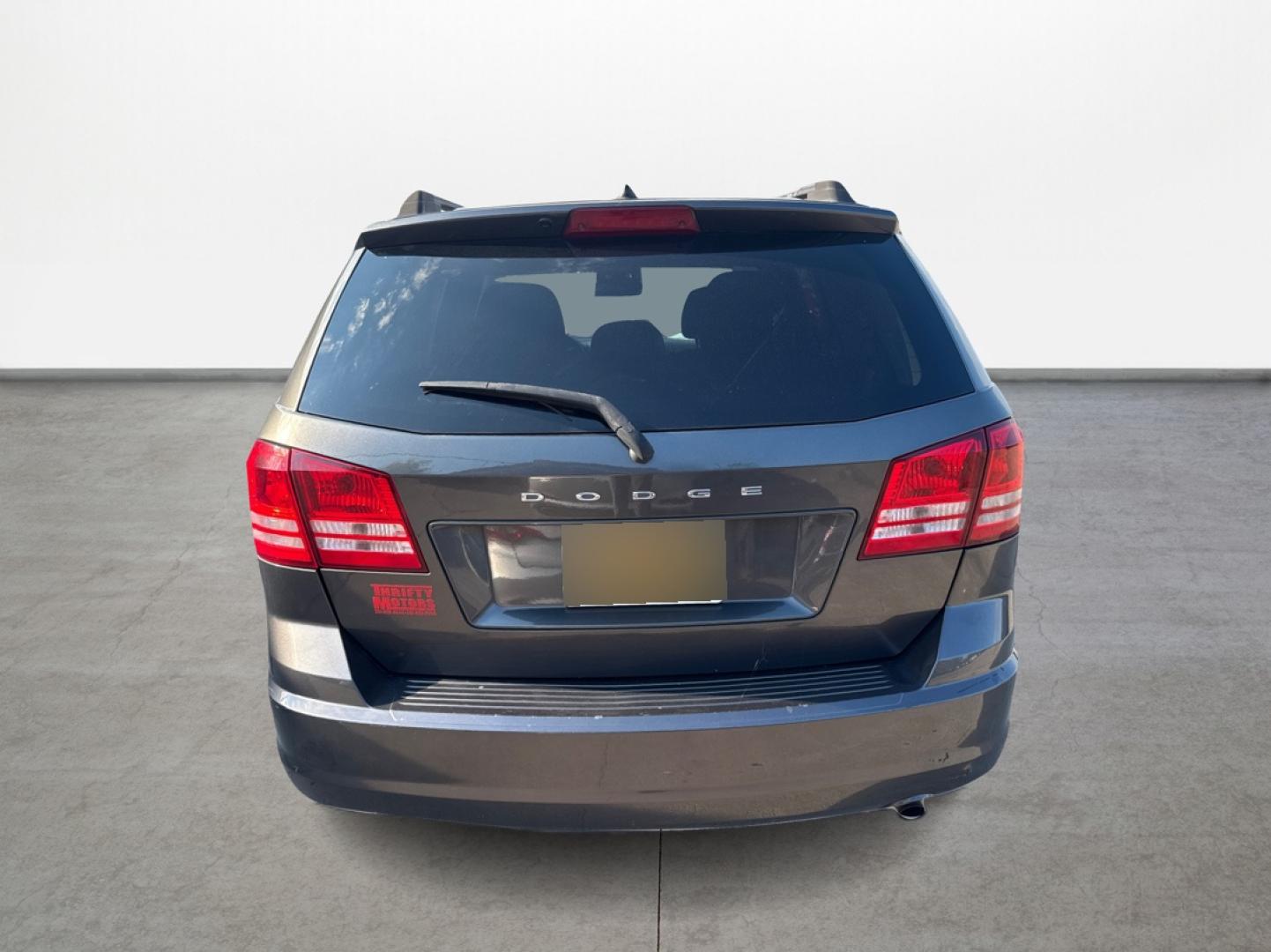 2018 Dodge Journey SE (3C4PDCAB7JT) with an 2.4L L4 DOHC 16V engine, 4A transmission, located at 16710 Clay Rd., Houston, TX, 77084, (281) 859-7900, 0.000000, 0.000000 - Photo#5