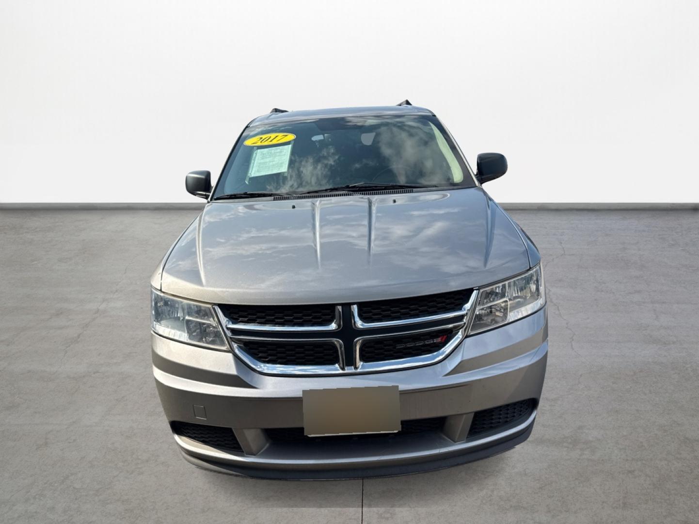 2017 Dodge Journey SE (3C4PDCAB8HT) with an 2.4L L4 DOHC 16V engine, 4A transmission, located at 16710 Clay Rd., Houston, TX, 77084, (281) 859-7900, 0.000000, 0.000000 - Photo#1