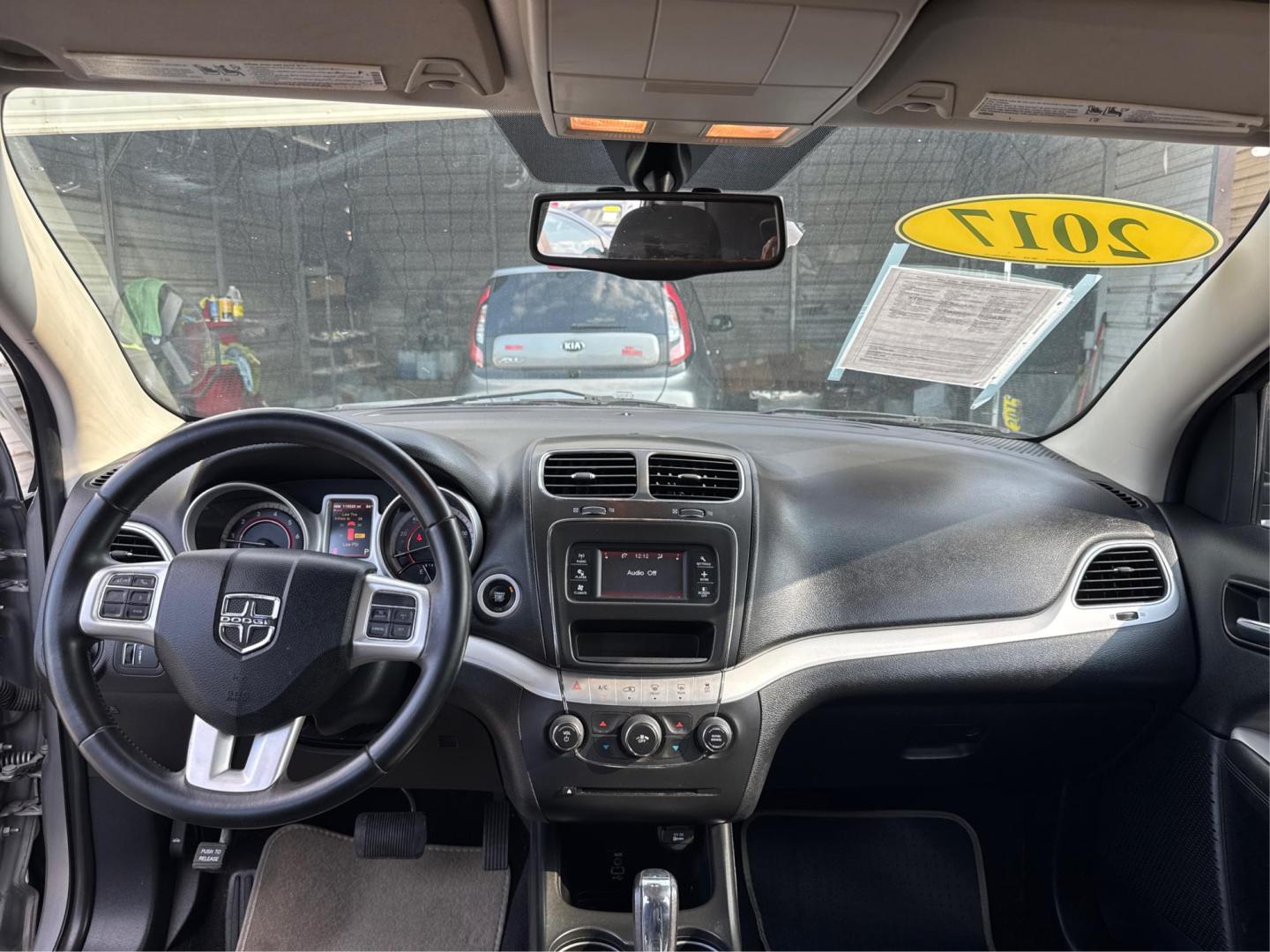 2017 Dodge Journey SE (3C4PDCAB8HT) with an 2.4L L4 DOHC 16V engine, 4A transmission, located at 16710 Clay Rd., Houston, TX, 77084, (281) 859-7900, 0.000000, 0.000000 - Photo#10