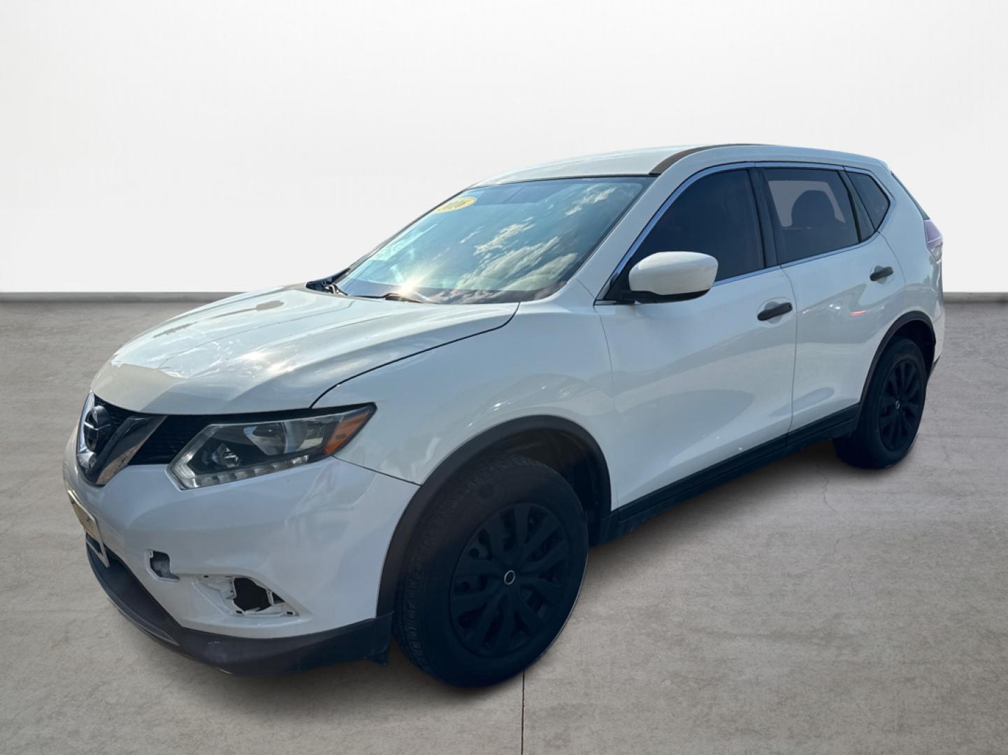 2016 Nissan Rogue S AWD (5N1AT2MV3GC) with an 2.5L L4 DOHC 16V engine, CVT transmission, located at 16710 Clay Rd., Houston, TX, 77084, (281) 859-7900, 0.000000, 0.000000 - Photo#0