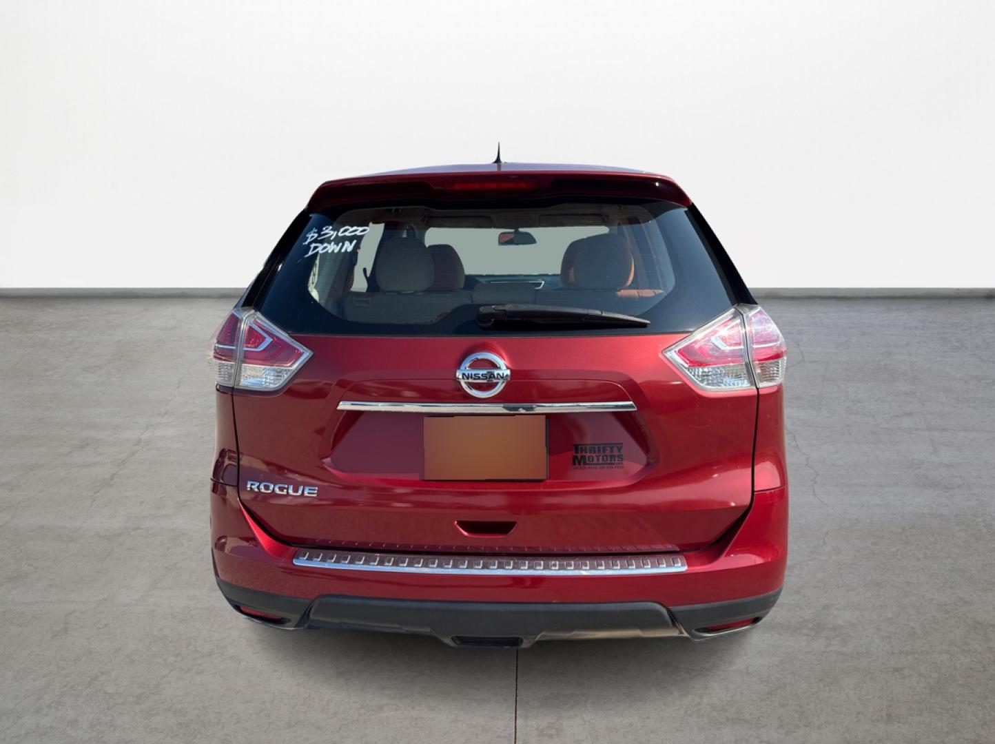 2016 Nissan Rogue S 2WD (JN8AT2MT5GW) with an 2.5L L4 DOHC 16V engine, CVT transmission, located at 16710 Clay Rd., Houston, TX, 77084, (281) 859-7900, 0.000000, 0.000000 - Photo#5