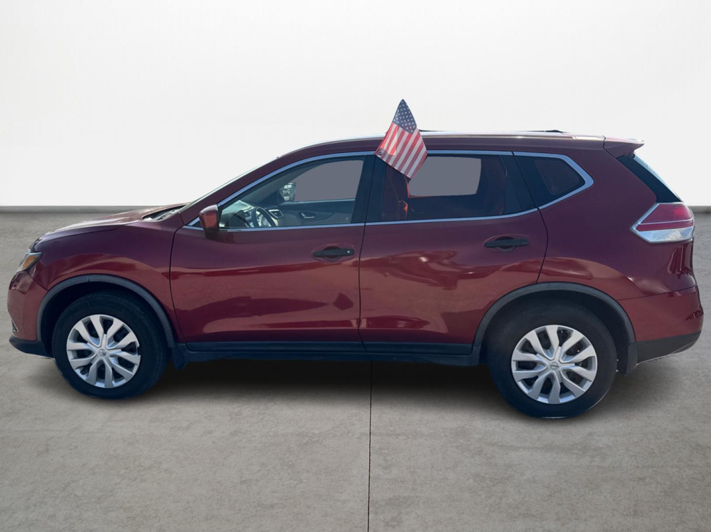 2016 Nissan Rogue S 2WD (JN8AT2MT5GW) with an 2.5L L4 DOHC 16V engine, CVT transmission, located at 16710 Clay Rd., Houston, TX, 77084, (281) 859-7900, 0.000000, 0.000000 - Photo#7