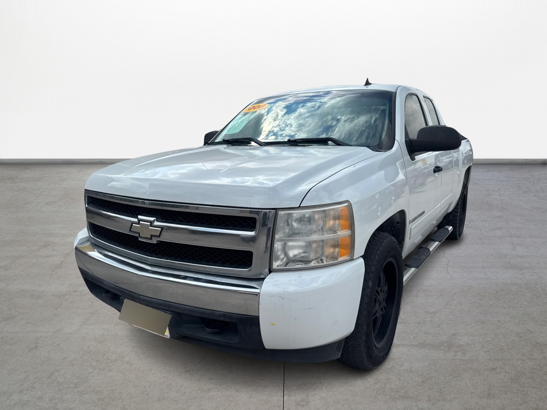 photo of 2008 Chevrolet Silverado 1500 LT1 Ext. Cab Long Box 2WD