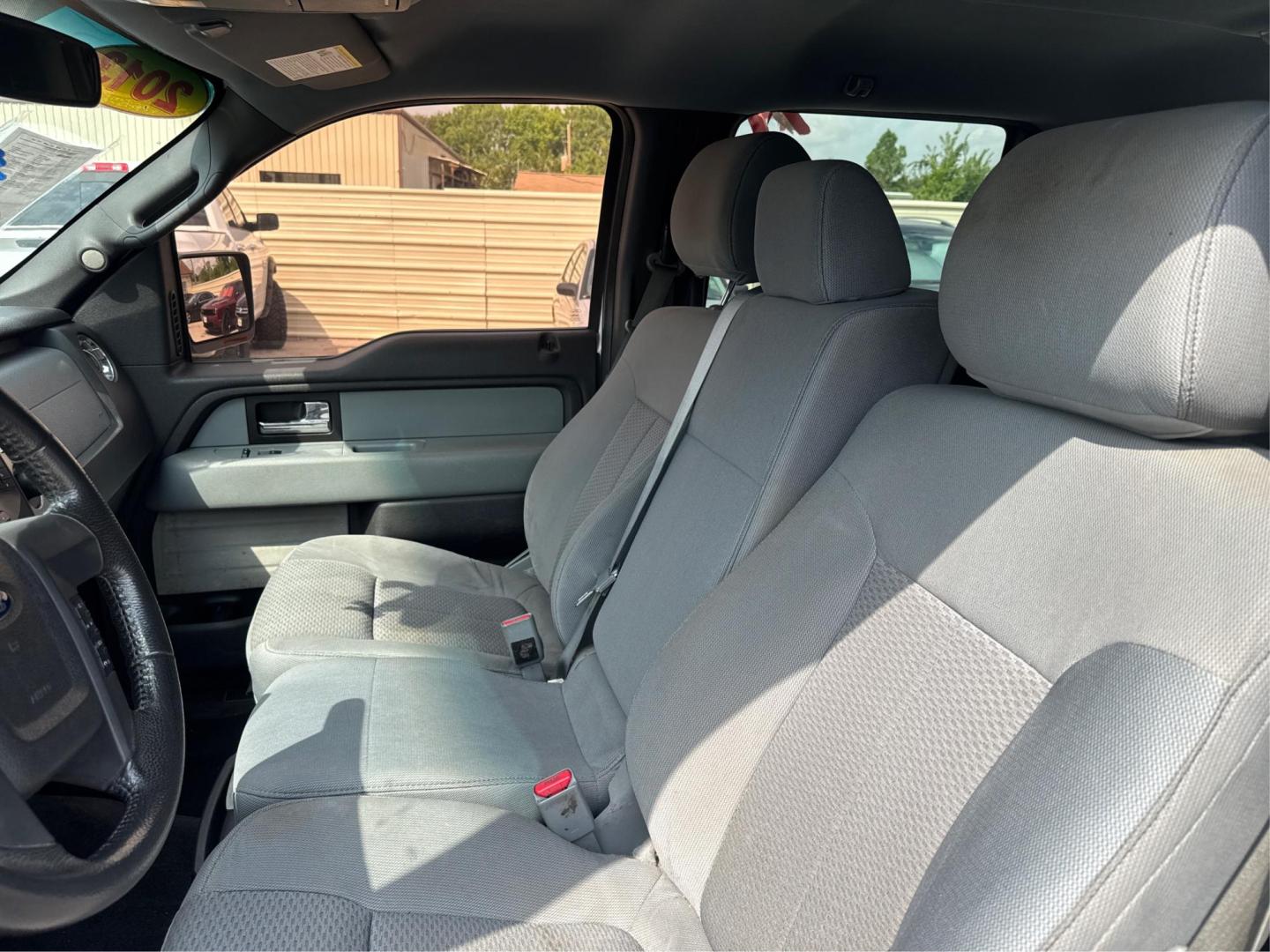 2013 Ford F-150 XLT SuperCrew 6.5-ft. Bed 2WD (1FTEW1CM5DF) with an 3.7L V6 DOHC 24V engine, 6-Speed Automatic transmission, located at 16710 Clay Rd., Houston, TX, 77084, (281) 859-7900, 0.000000, 0.000000 - Photo#8
