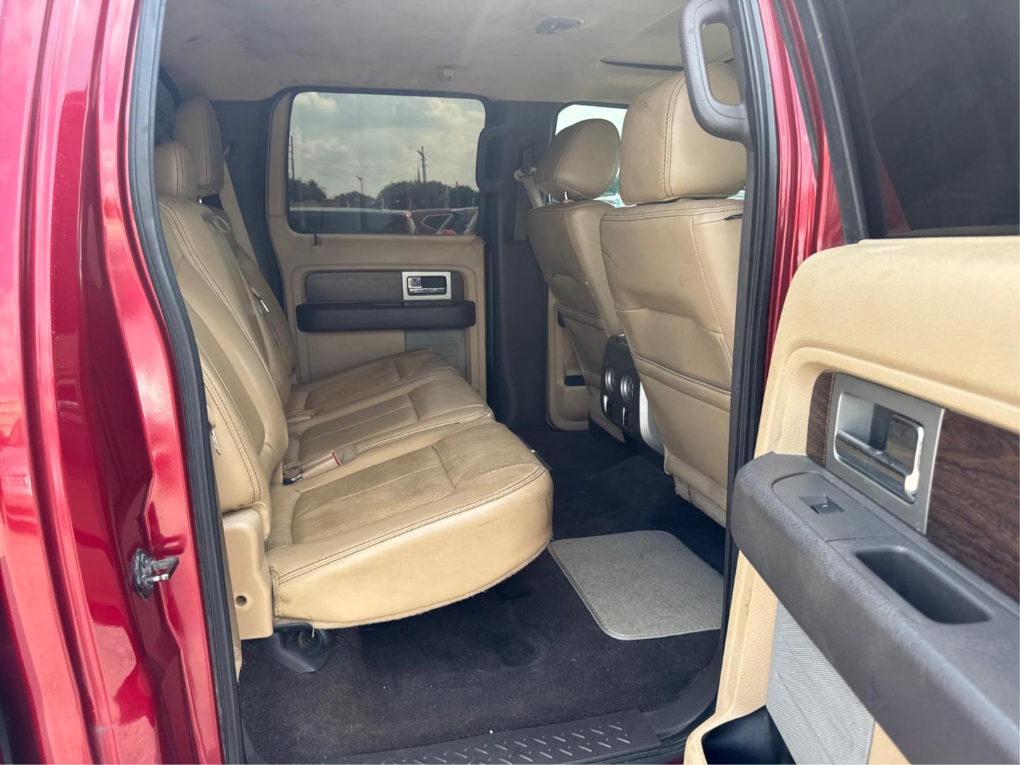 2013 Ford F-150 XLT SuperCrew 6.5-ft. Bed 4WD (1FTFW1ET6DF) with an 3.5L V6 TURBO engine, 6-Speed Automatic transmission, located at 16710 Clay Rd., Houston, TX, 77084, (281) 859-7900, 0.000000, 0.000000 - Photo#10