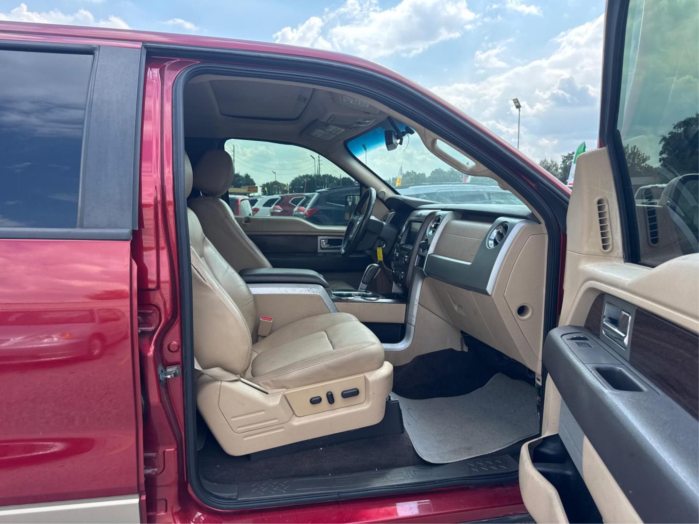 2013 Ford F-150 XLT SuperCrew 6.5-ft. Bed 4WD (1FTFW1ET6DF) with an 3.5L V6 TURBO engine, 6-Speed Automatic transmission, located at 16710 Clay Rd., Houston, TX, 77084, (281) 859-7900, 0.000000, 0.000000 - Photo#11