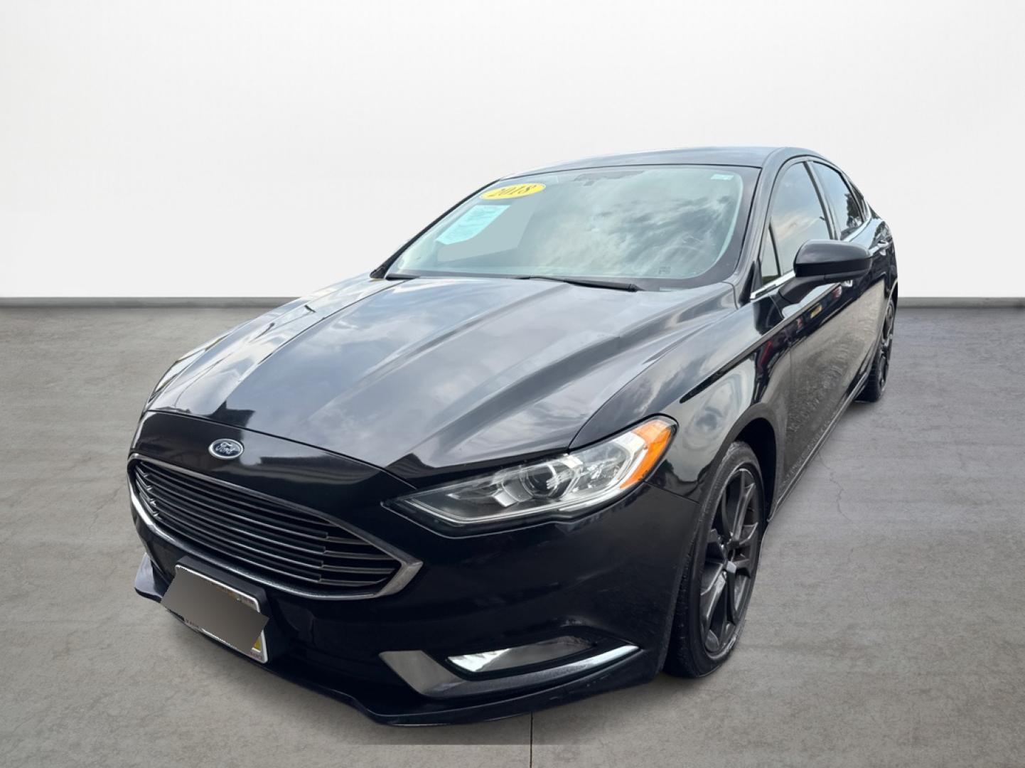 2018 Ford Fusion S (3FA6P0G71JR) with an 2.5L L4 DOHC 16V engine, 6A transmission, located at 16710 Clay Rd., Houston, TX, 77084, (281) 859-7900, 0.000000, 0.000000 - Photo#0