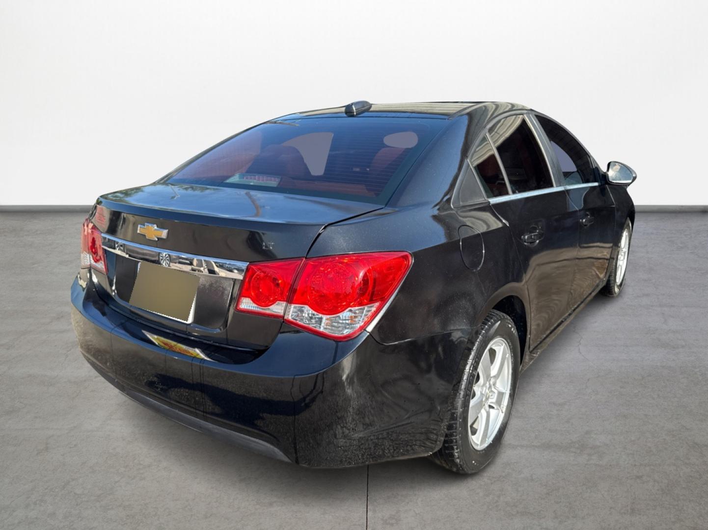 2015 Chevrolet Cruze 1LT Auto (1G1PC5SB8F7) with an 1.4L L4 DOHC 16V TURBO engine, 6-Speed Automatic transmission, located at 16710 Clay Rd., Houston, TX, 77084, (281) 859-7900, 0.000000, 0.000000 - Photo#5