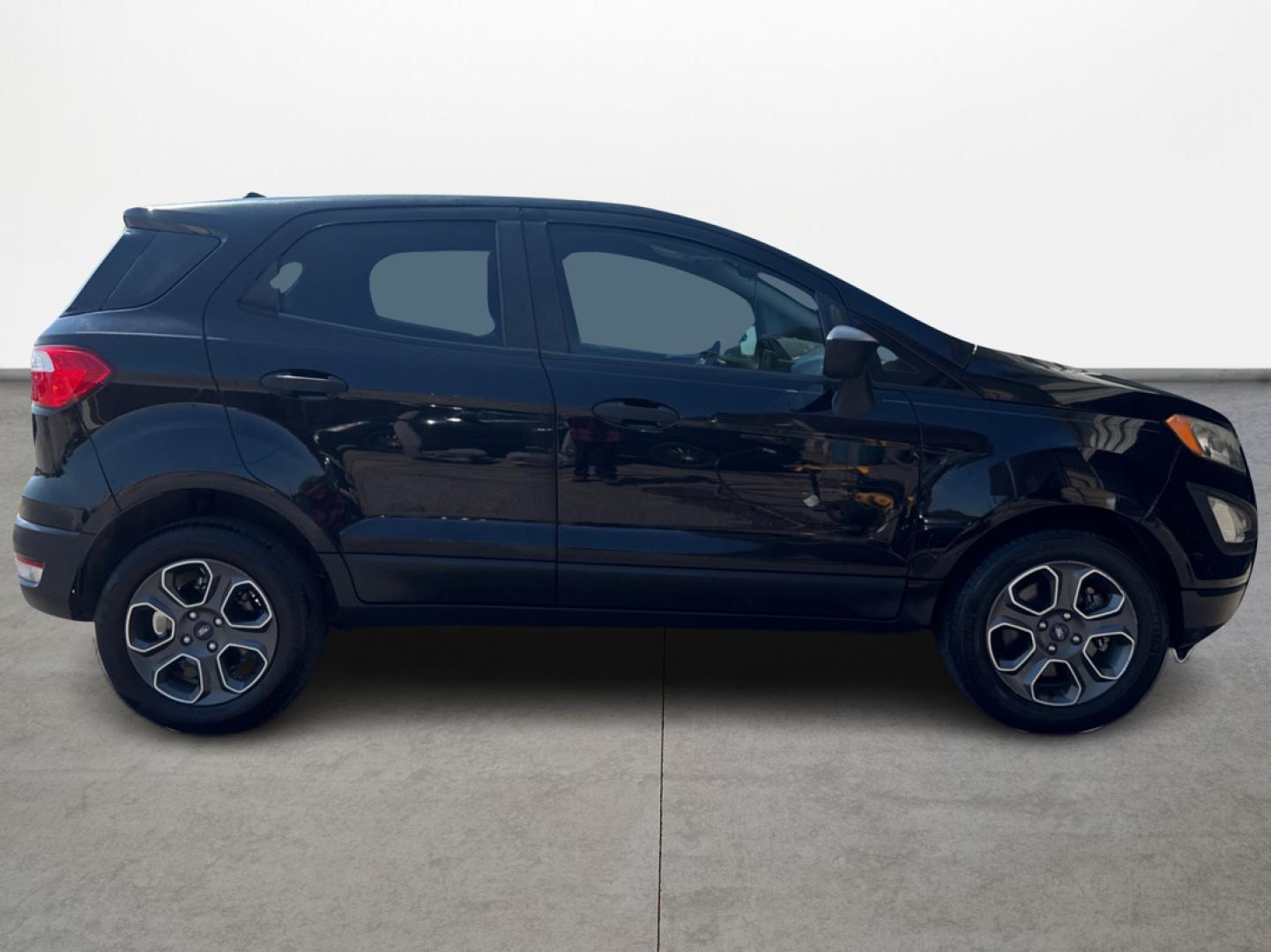 2020 Ford EcoSport S (MAJ3S2FE4LC) with an 1.0L L3 engine, 6A transmission, located at 16710 Clay Rd., Houston, TX, 77084, (281) 859-7900, 0.000000, 0.000000 - Photo#1