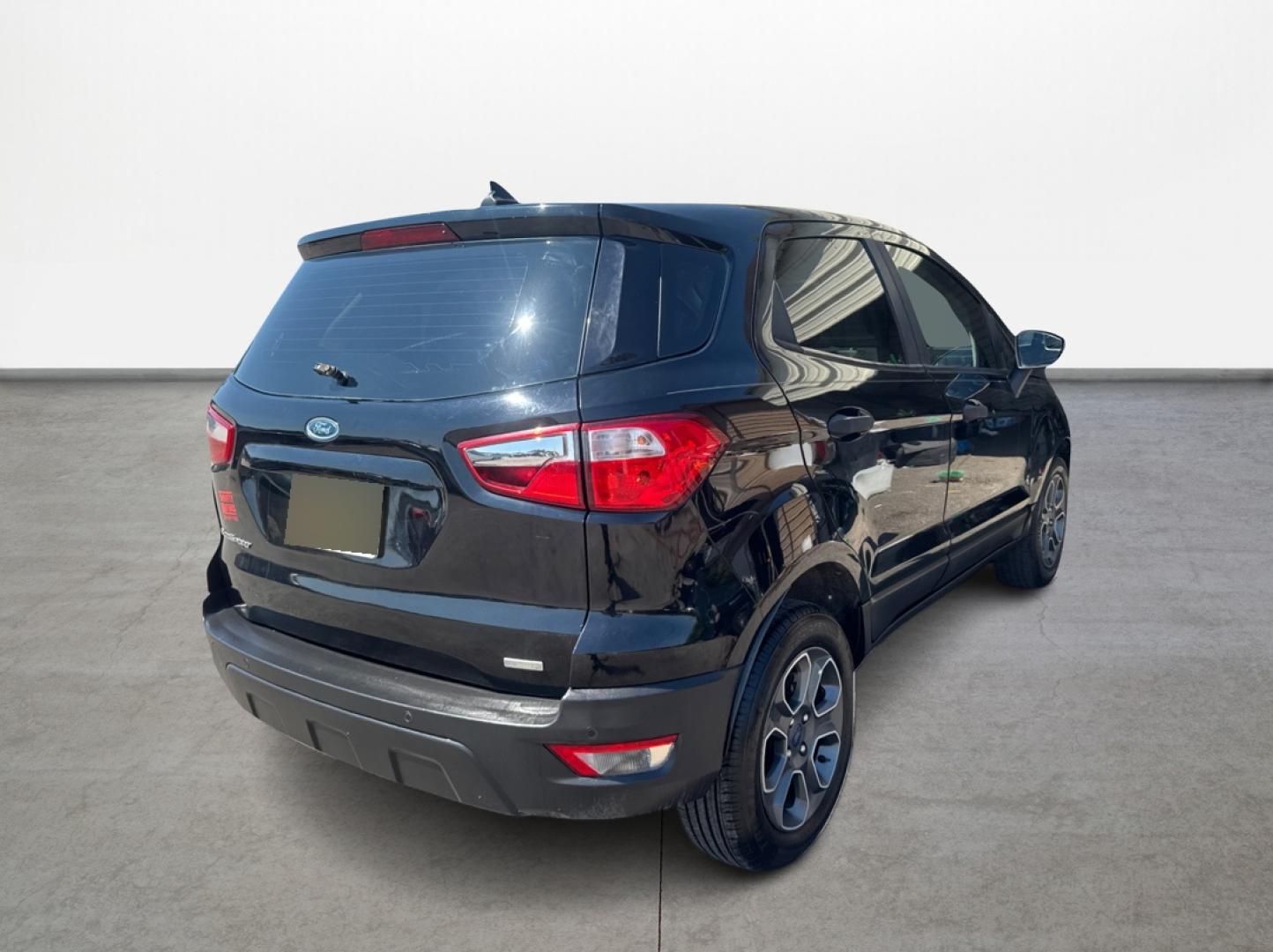 2020 Ford EcoSport S (MAJ3S2FE4LC) with an 1.0L L3 engine, 6A transmission, located at 16710 Clay Rd., Houston, TX, 77084, (281) 859-7900, 0.000000, 0.000000 - Photo#2