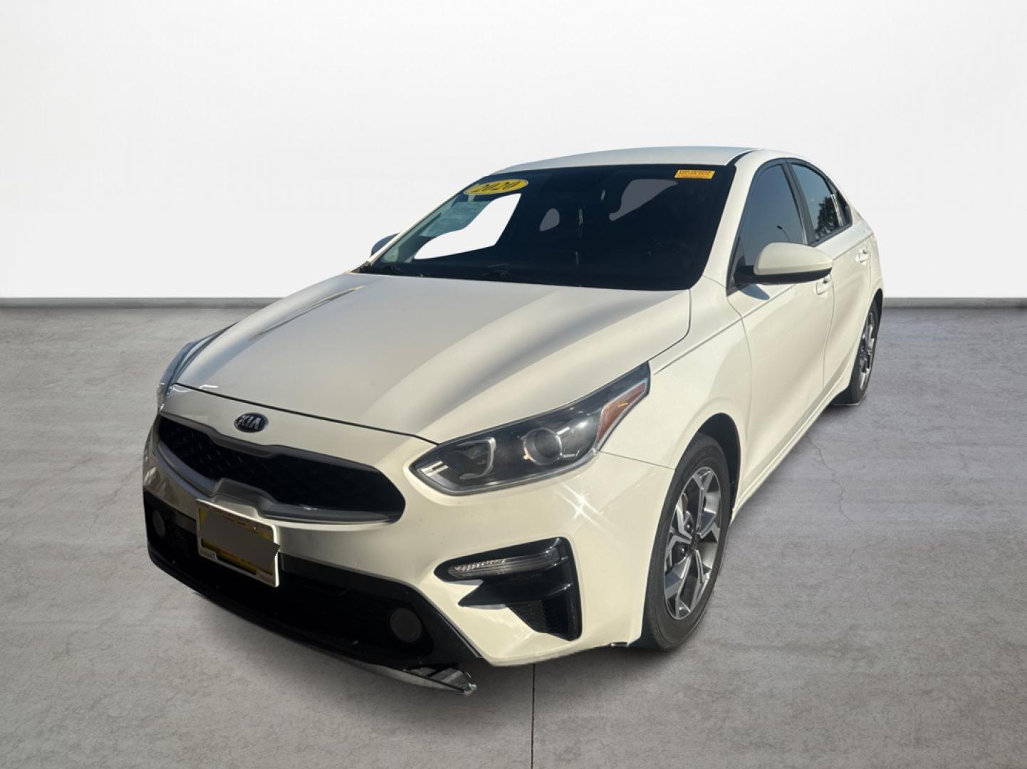 2020 Kia Forte FE 6M (3KPF24AD2LE) with an 2.0L L4 DOHC 16V engine, 6M transmission, located at 16710 Clay Rd., Houston, TX, 77084, (281) 859-7900, 0.000000, 0.000000 - Photo#14