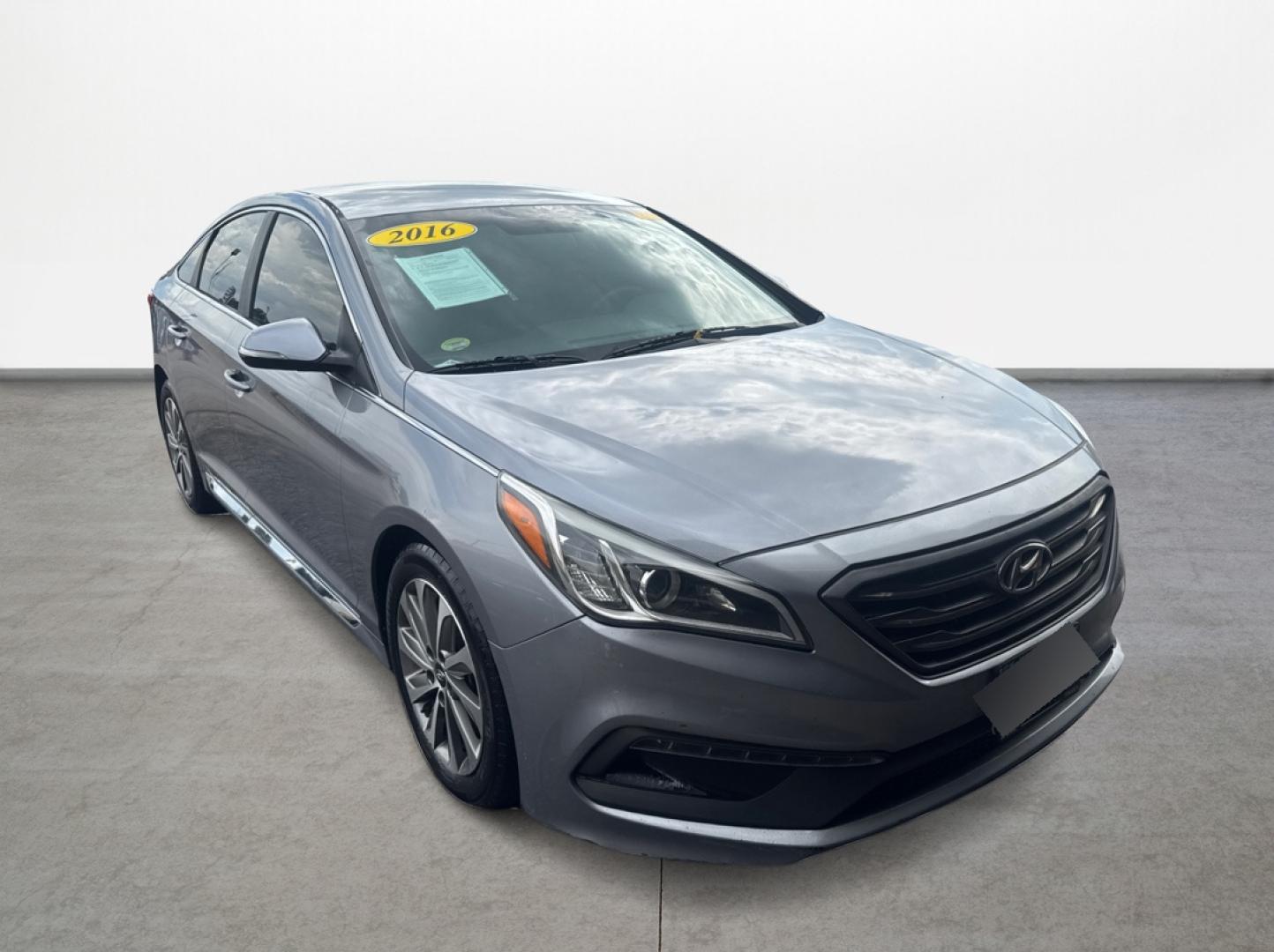 2016 Hyundai Sonata Sport (5NPE34AF5GH) with an 2.4L L4 DOHC 16V engine, 6A transmission, located at 16710 Clay Rd., Houston, TX, 77084, (281) 859-7900, 0.000000, 0.000000 - Photo#0