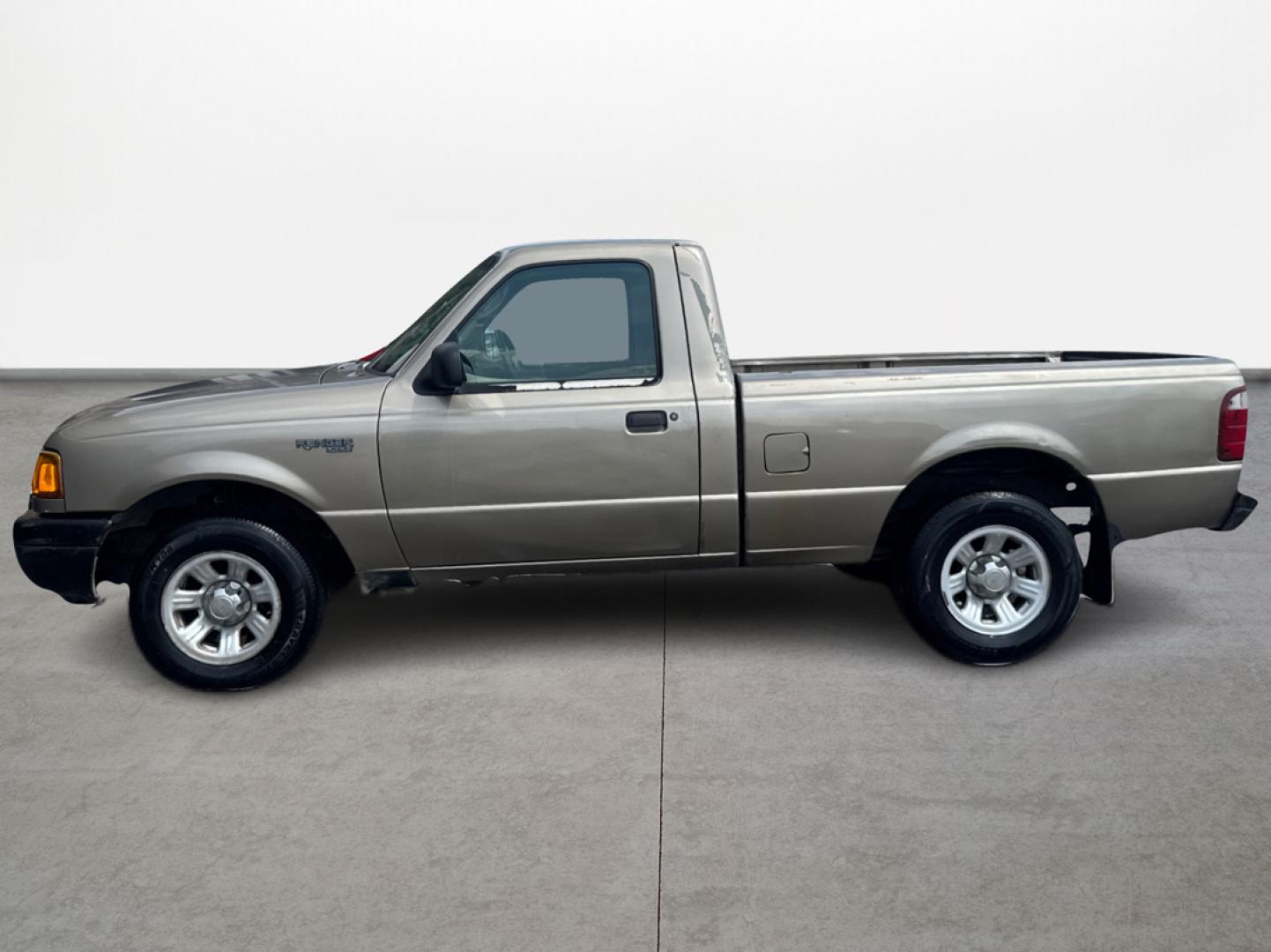 2003 Ford Ranger XL Short Bed 2WD - 311A (1FTYR10D63P) with an 2.3L L4 SOHC 8V engine, located at 16710 Clay Rd., Houston, TX, 77084, (281) 859-7900, 0.000000, 0.000000 - Photo#5