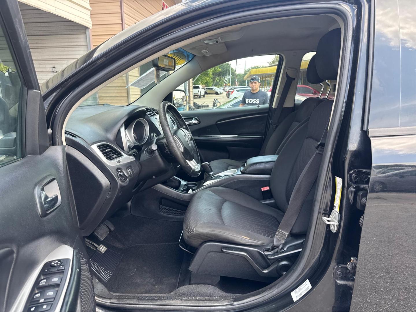 2014 Mercedes-Benz C-Class C250 Luxury Sedan (WDDGF4HBXEA) with an 3.0L V6 DOHC 16V engine, 7-Speed Automatic transmission, located at 16710 Clay Rd., Houston, TX, 77084, (281) 859-7900, 0.000000, 0.000000 - Photo#8