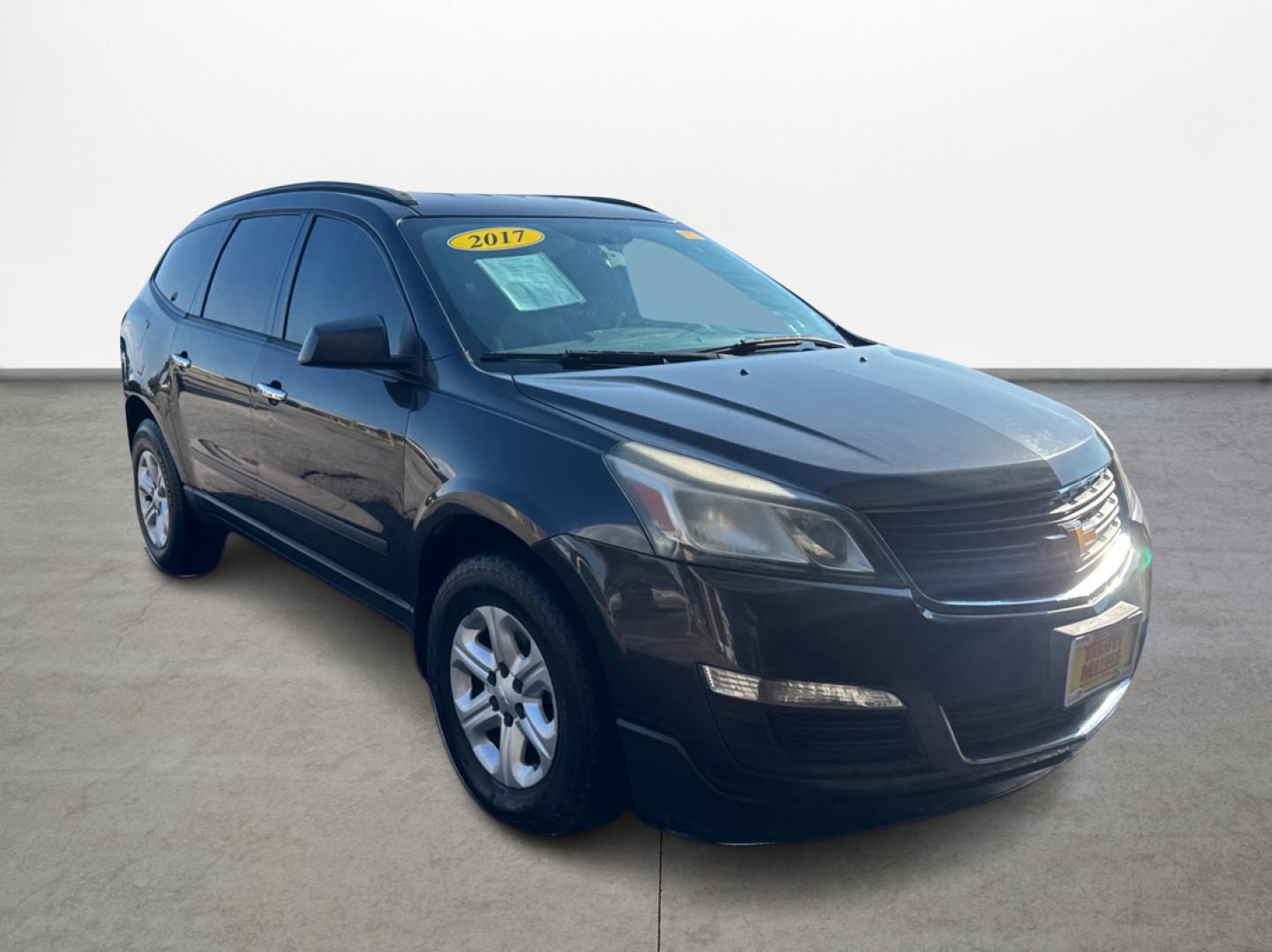 2017 Chevrolet Traverse LS FWD w/PDC (1GNKRFED7HJ) with an 3.6L V6 DOHC 24V engine, 6A transmission, located at 16710 Clay Rd., Houston, TX, 77084, (281) 859-7900, 0.000000, 0.000000 - Photo#2