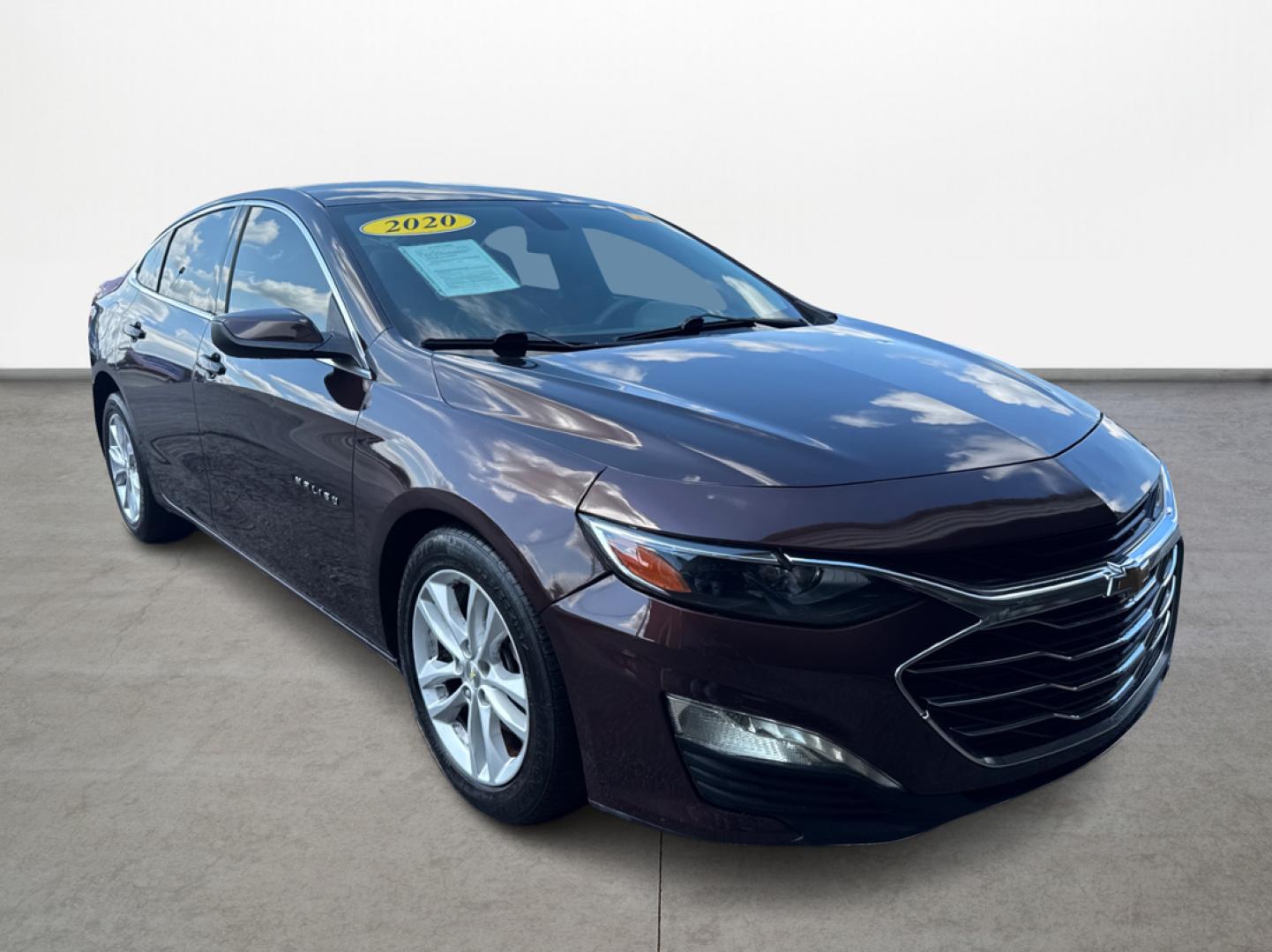 2020 Chevrolet Malibu LT (1G1ZD5STXLF) with an 1.5L L4 DOHC 16V engine, 6A transmission, located at 16710 Clay Rd., Houston, TX, 77084, (281) 859-7900, 0.000000, 0.000000 - Photo#11
