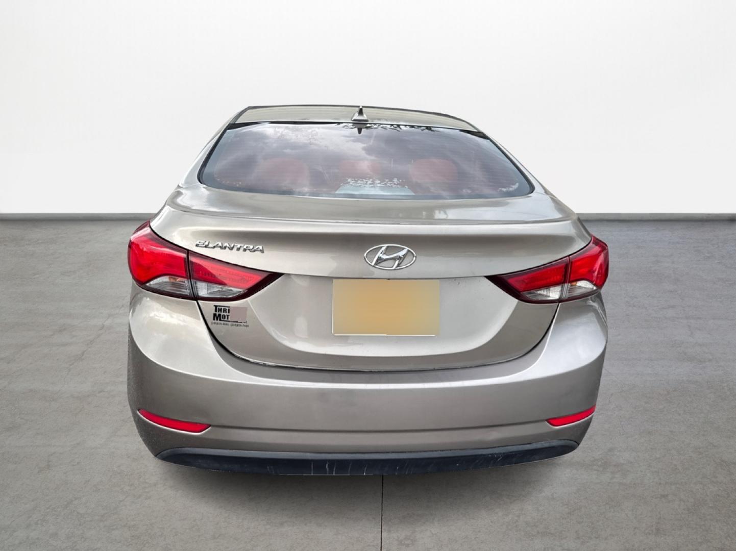 2016 Hyundai Elantra Limited (5NPDH4AE6GH) with an 1.8L L4 DOHC 16V engine, 6-Speed Automatic transmission, located at 16710 Clay Rd., Houston, TX, 77084, (281) 859-7900, 0.000000, 0.000000 - Photo#5