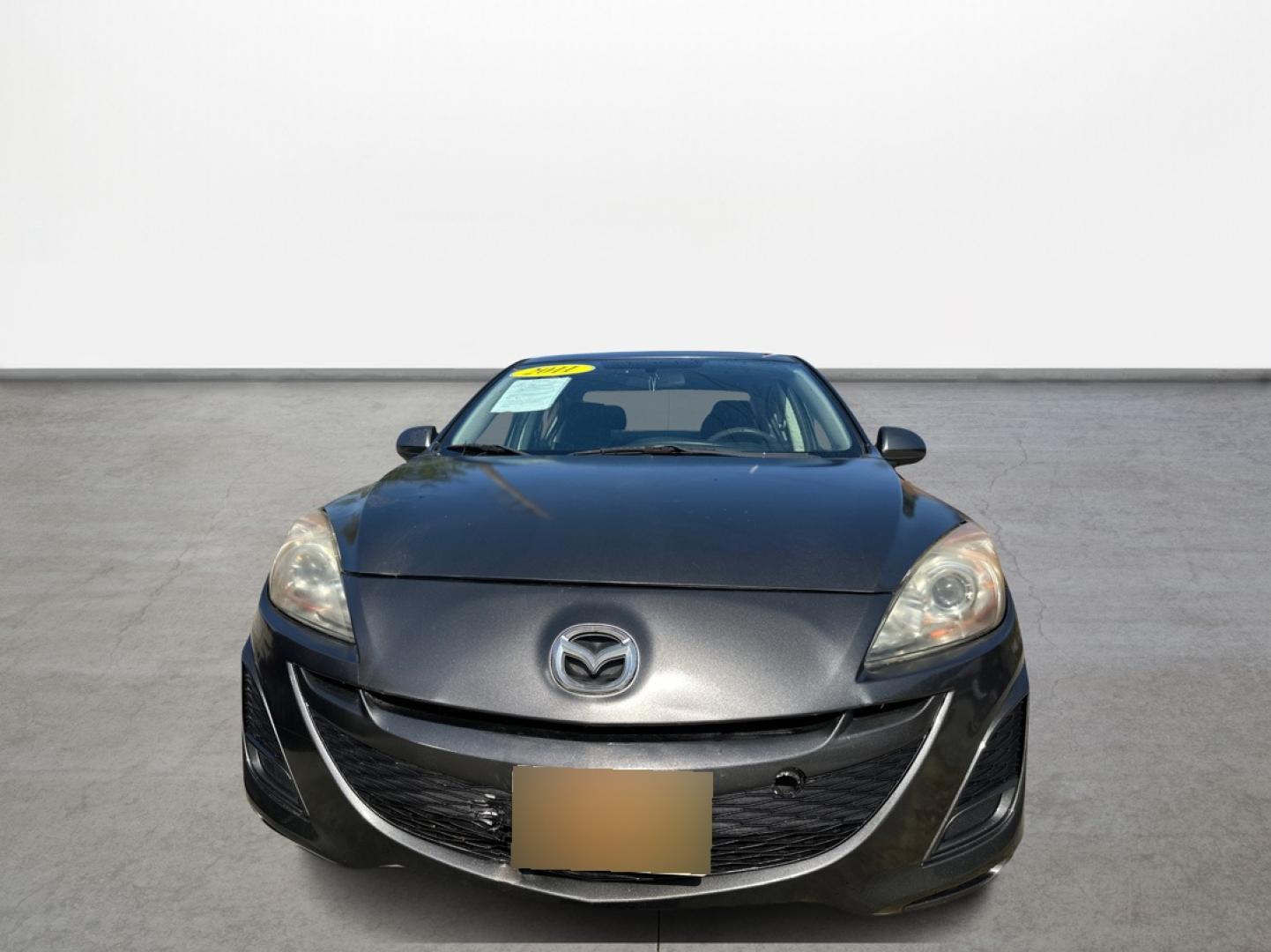 2011 Mazda MAZDA3 i Touring 4-Door (JM1BL1VF8B1) with an 2.0L L4 DOHC 16V engine, located at 16710 Clay Rd., Houston, TX, 77084, (281) 859-7900, 0.000000, 0.000000 - Photo#1