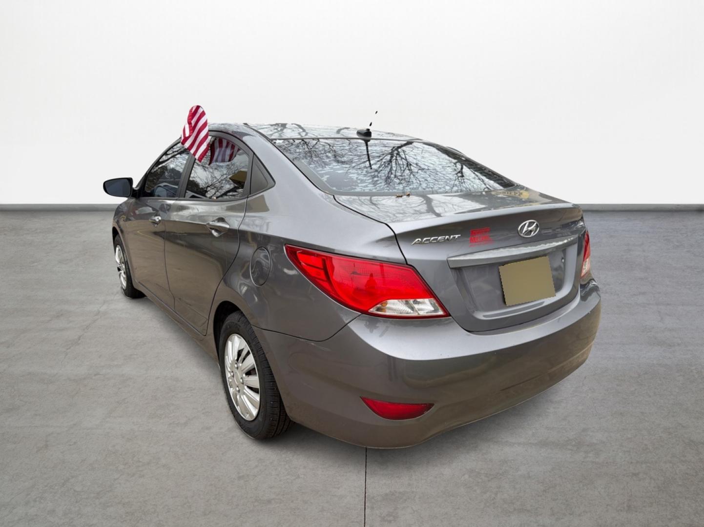 2016 Hyundai Accent SE 4-Door 6A (KMHCT4AE2GU) with an 1.6L L4 DOHC 16V engine, 6A transmission, located at 16710 Clay Rd., Houston, TX, 77084, (281) 859-7900, 0.000000, 0.000000 - Photo#2