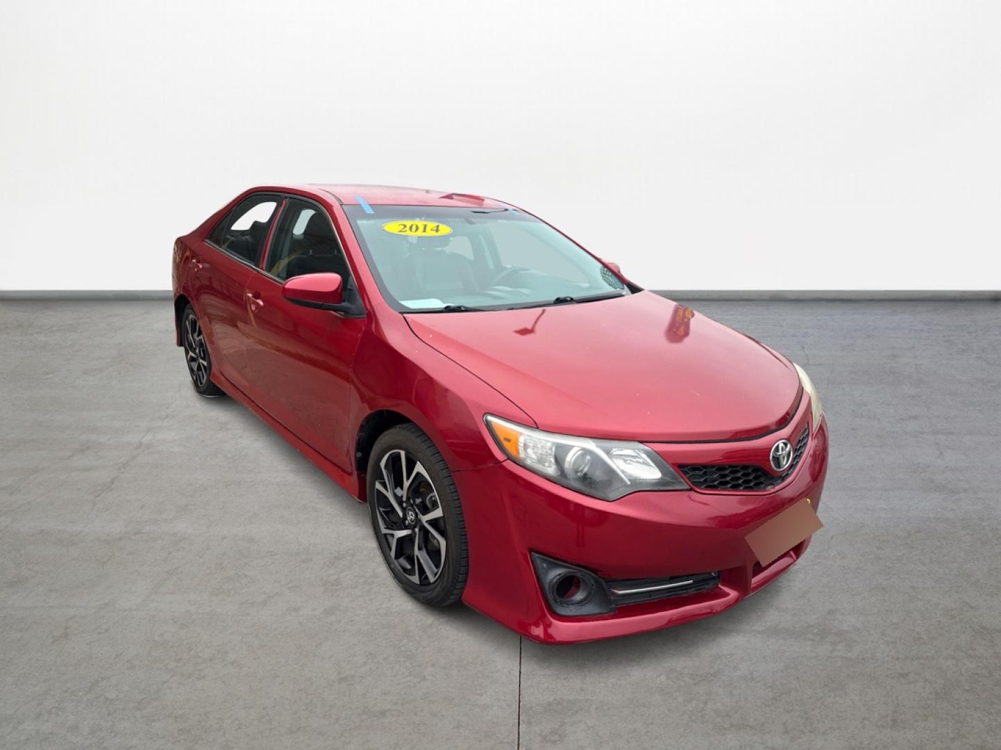 2014 Toyota Camry SE (4T1BF1FK6EU) with an 2.5L L4 DOHC 16V engine, 6-Speed Automatic transmission, located at 16710 Clay Rd., Houston, TX, 77084, (281) 859-7900, 0.000000, 0.000000 - Photo#6