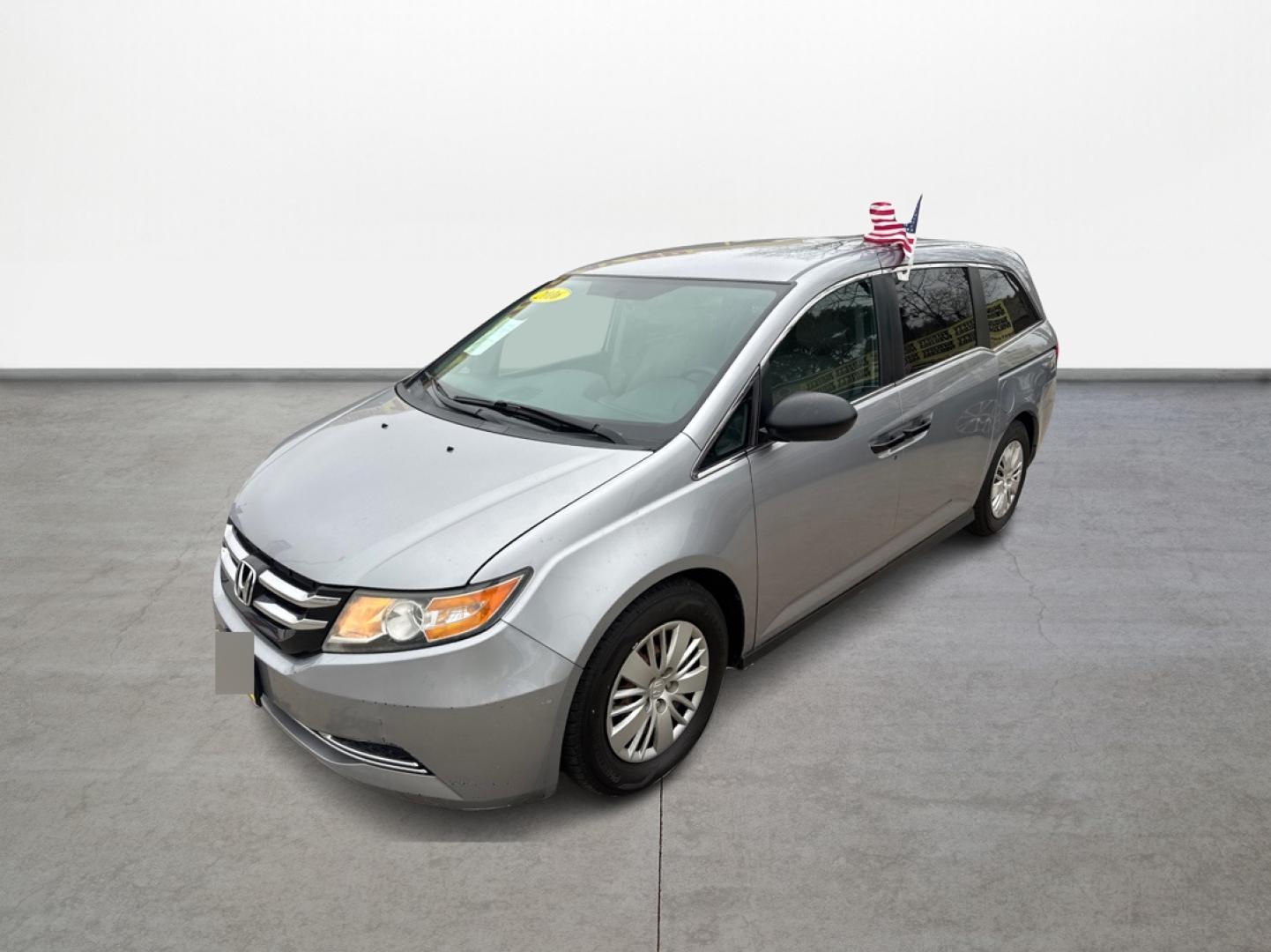 2016 Honda Odyssey LX (5FNRL5H26GB) with an 3.5L V6 SOHC 24V engine, 6A transmission, located at 16710 Clay Rd., Houston, TX, 77084, (281) 859-7900, 0.000000, 0.000000 - Photo#6