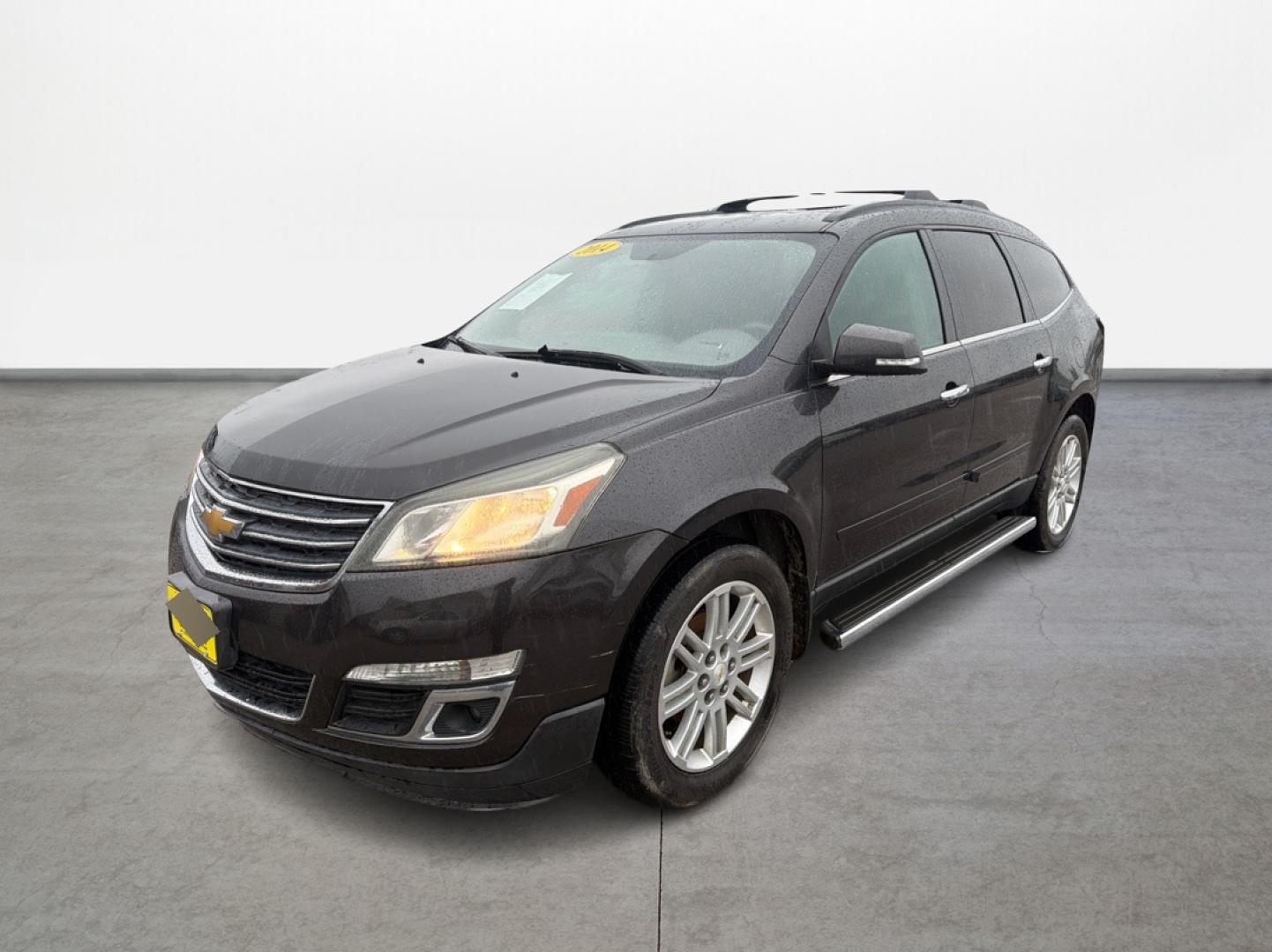 2014 Chevrolet Traverse 1LT FWD (1GNKRGKD1EJ) with an 3.6L V6 DOHC 24V engine, 6-Speed Automatic transmission, located at 16710 Clay Rd., Houston, TX, 77084, (281) 859-7900, 0.000000, 0.000000 - Photo#0