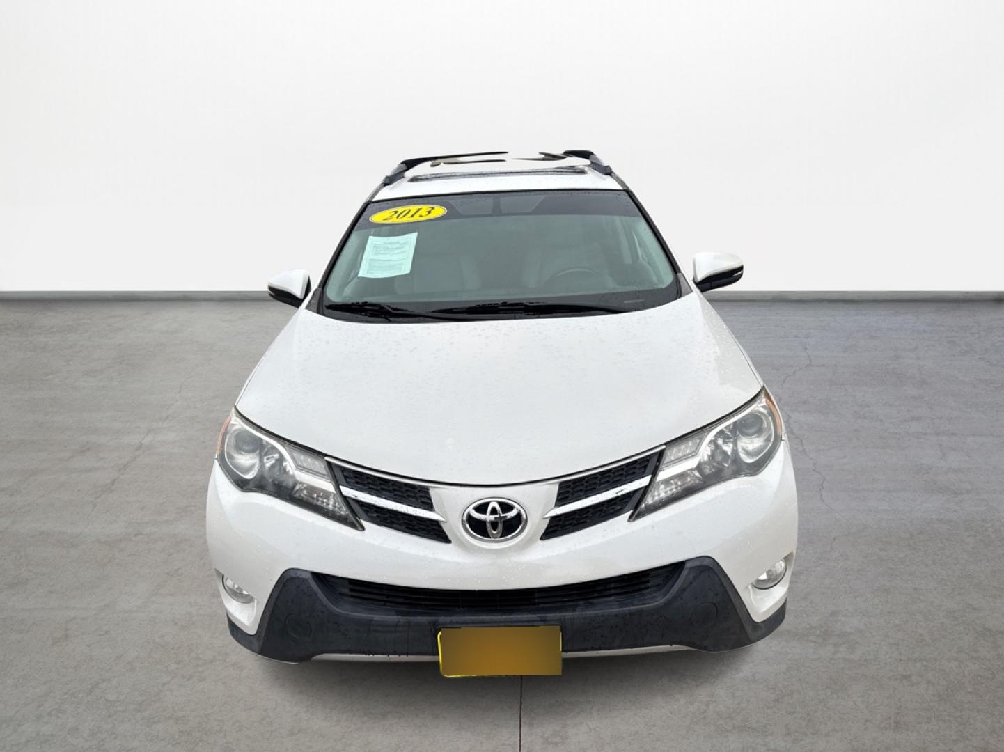 2013 Toyota RAV4 Limited AWD (2T3DFREV7DW) with an 2.5L L4 DOHC 16V engine, 6-Speed Automatic transmission, located at 16710 Clay Rd., Houston, TX, 77084, (281) 859-7900, 0.000000, 0.000000 - Photo#1