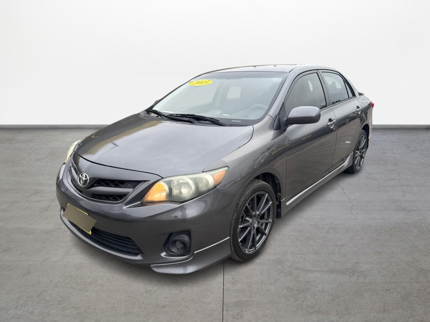 2013 Toyota Corolla LE 4-Speed AT (5YFBU4EE9DP) with an 1.8L L4 DOHC 16V engine, 4-Speed Automatic transmission, located at 16710 Clay Rd., Houston, TX, 77084, (281) 859-7900, 0.000000, 0.000000 - Photo#0