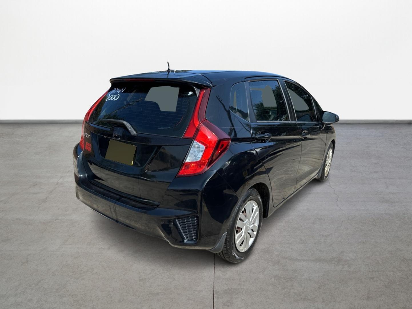 2015 Honda Fit LX CVT (3HGGK5H58FM) with an 1.5L L4 SOHC 16V engine, Continuously Variable Transmission transmission, located at 16710 Clay Rd., Houston, TX, 77084, (281) 859-7900, 0.000000, 0.000000 - Photo#4