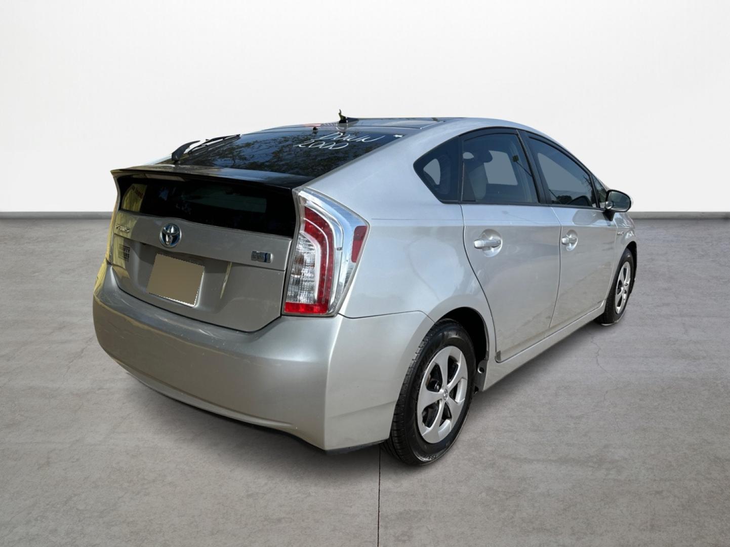 2012 Toyota Prius Prius II (JTDKN3DU9C1) with an 1.8L L4 DOHC 16V HYBRID engine, Continuously Variable Transmission transmission, located at 16710 Clay Rd., Houston, TX, 77084, (281) 859-7900, 0.000000, 0.000000 - Photo#4