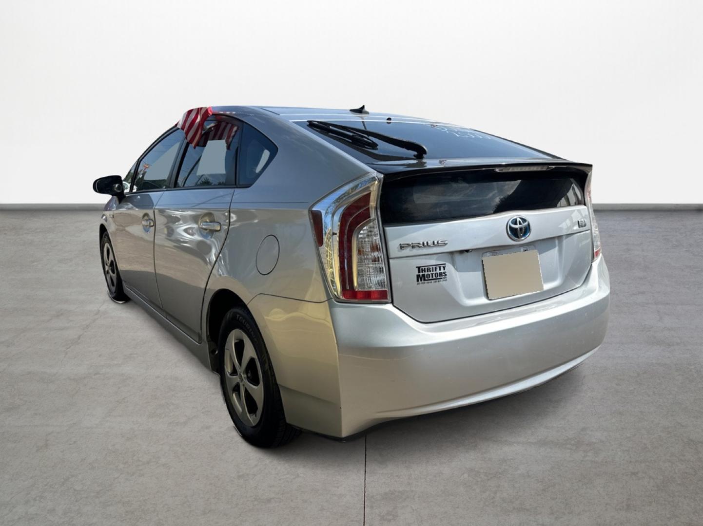 2012 Toyota Prius Prius II (JTDKN3DU9C1) with an 1.8L L4 DOHC 16V HYBRID engine, Continuously Variable Transmission transmission, located at 16710 Clay Rd., Houston, TX, 77084, (281) 859-7900, 0.000000, 0.000000 - Photo#6