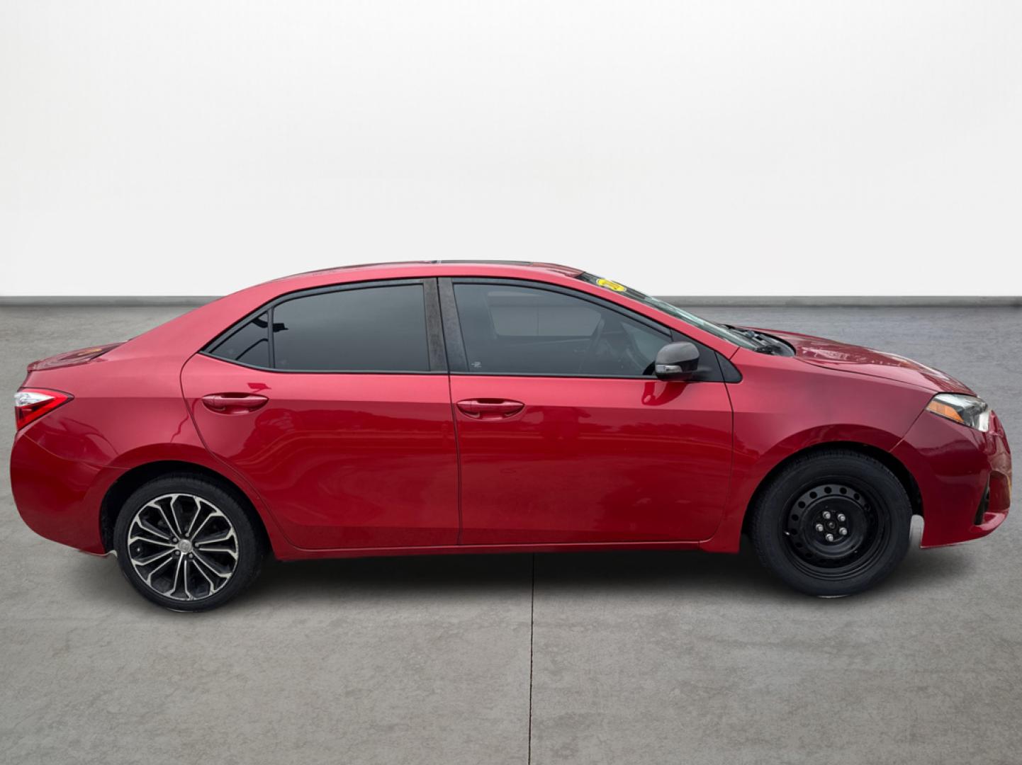 2016 Toyota Corolla L 4-Speed AT (2T1BURHEXGC) with an 1.8L L4 DOHC 16V engine, 4A transmission, located at 16710 Clay Rd., Houston, TX, 77084, (281) 859-7900, 0.000000, 0.000000 - Photo#3
