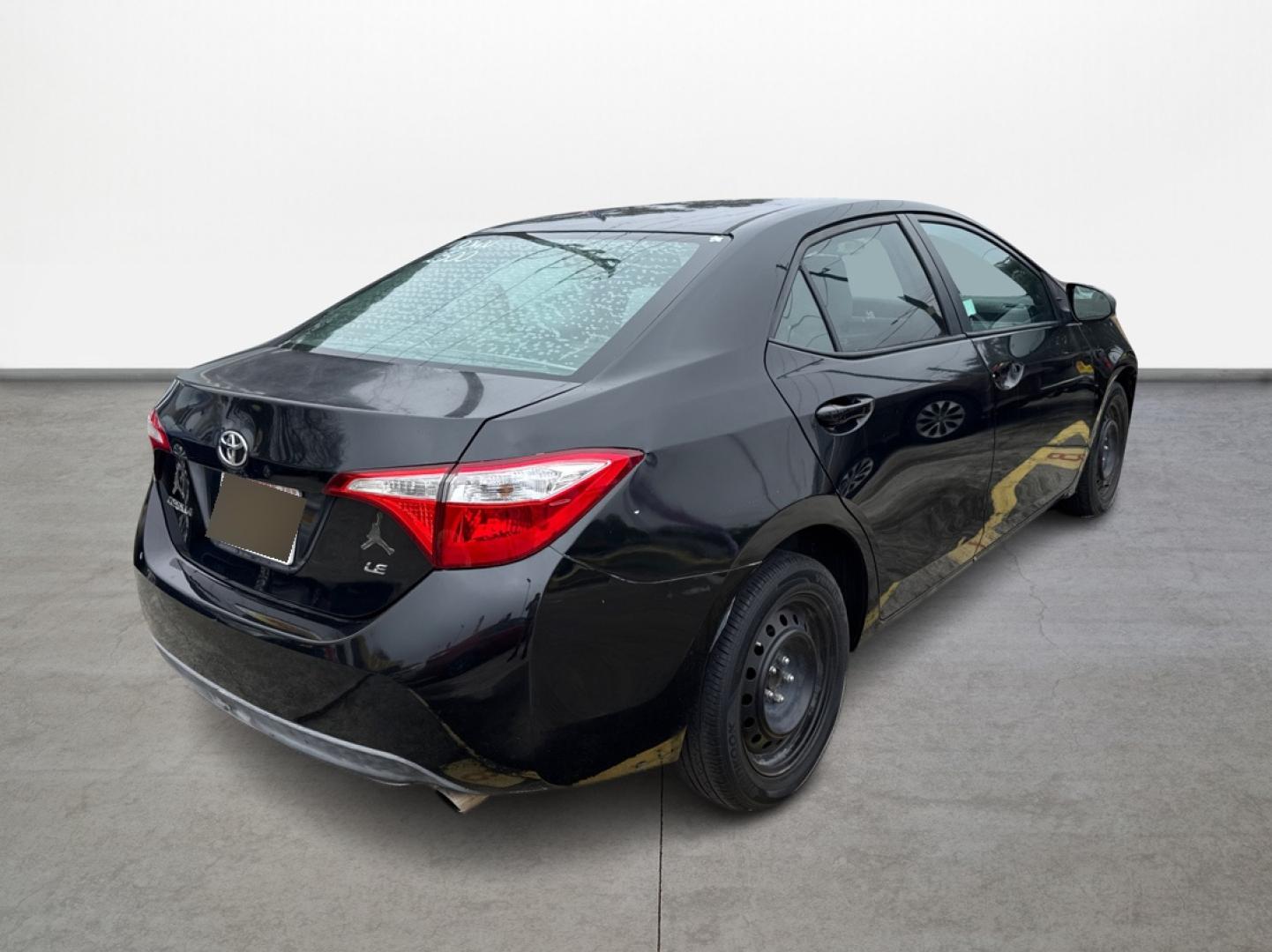 2016 Toyota Corolla L 4-Speed AT (2T1BURHE4GC) with an 1.8L L4 DOHC 16V engine, 4A transmission, located at 16710 Clay Rd., Houston, TX, 77084, (281) 859-7900, 0.000000, 0.000000 - Photo#4