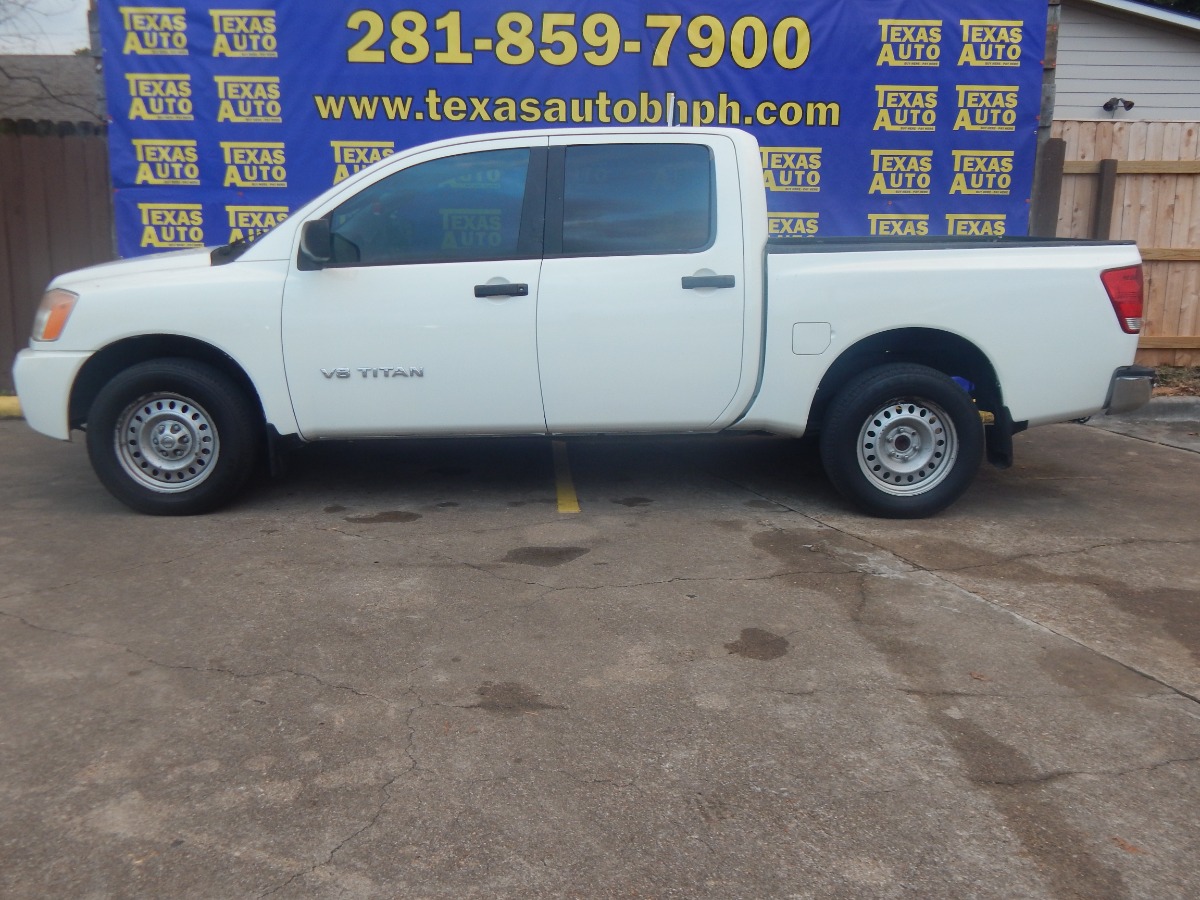 photo of 2008 NISSAN TITAN CREW CAB PICKUP 4-DR